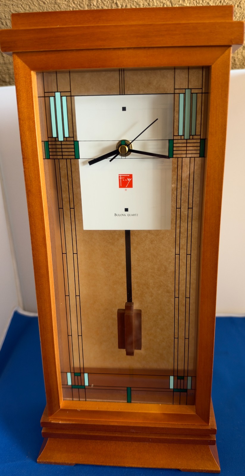 Vintage FRANK LLOYD WRIGHT Bulova Willits Mantel Clock Wooden Timepiece Mission