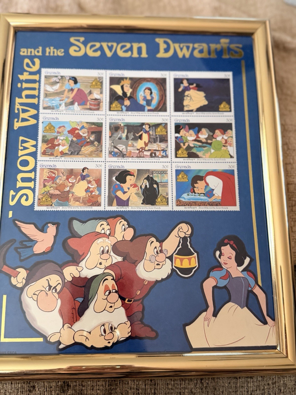 VINTAGE 1993 SNOW WHITE AND THE SEVEN DWARFS STAMPS 30 CENTS FRAMED 8X10