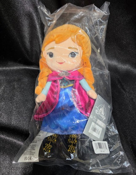 Disney's Frozen 'Princess Anna' 13