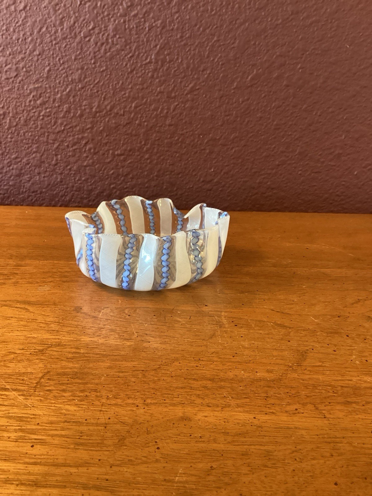 Vintage Italian Murano Latticino Glass Handkerchief Bowl With Blue Ribbon 