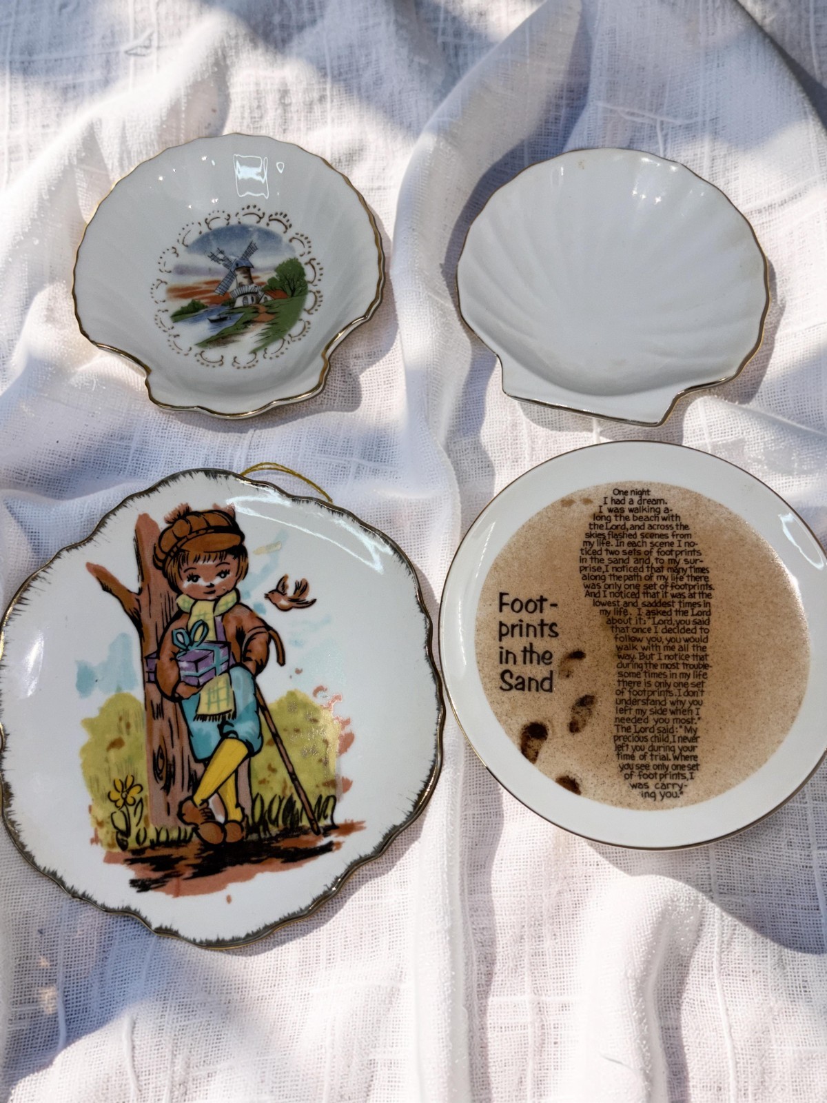 Lot of 4 Vintage Decorative Mini Plates Trinket Dishes Japan Korea Taiwan Avalon