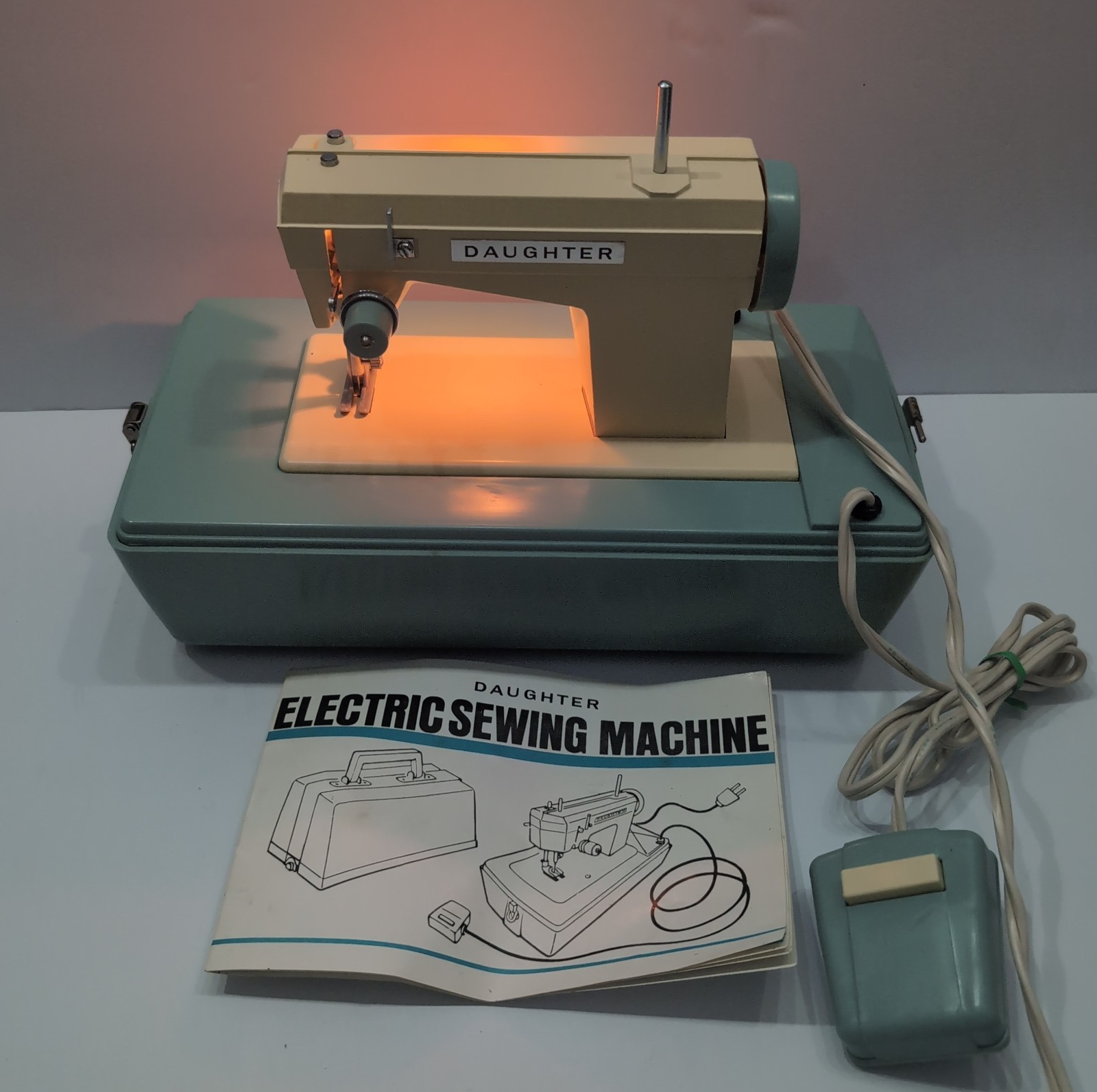 Vintage 1960s Daughter Portable Electric Sewing Machine Manual Tested Made Japan