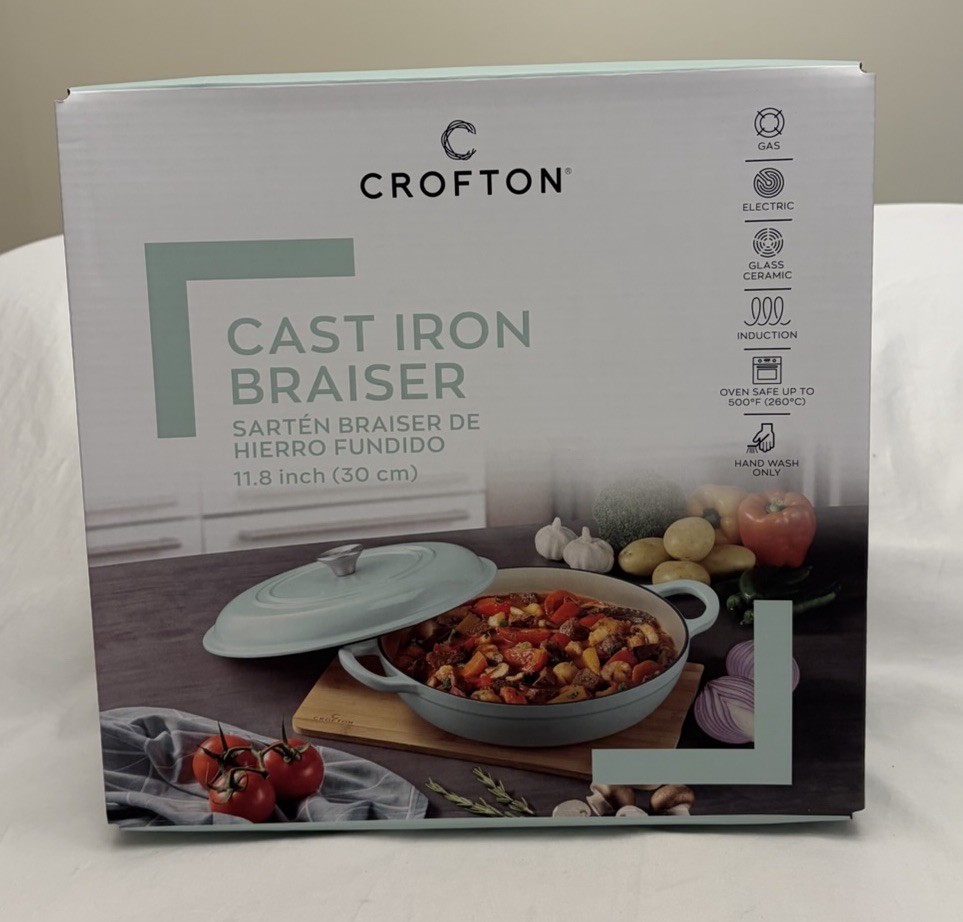 Crofton Cast Iron Braiser W/Steel Knob-Lid Green 3.7 quart 11.8” NIB