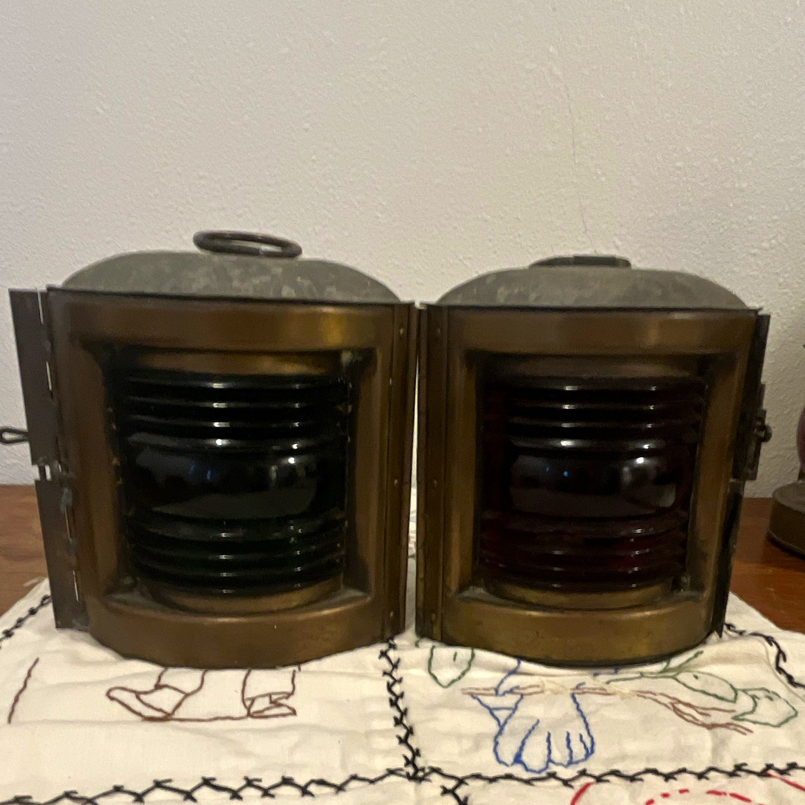Wilcox Crittenden Maritime boat Lanterns Antique era Red and Green Lens