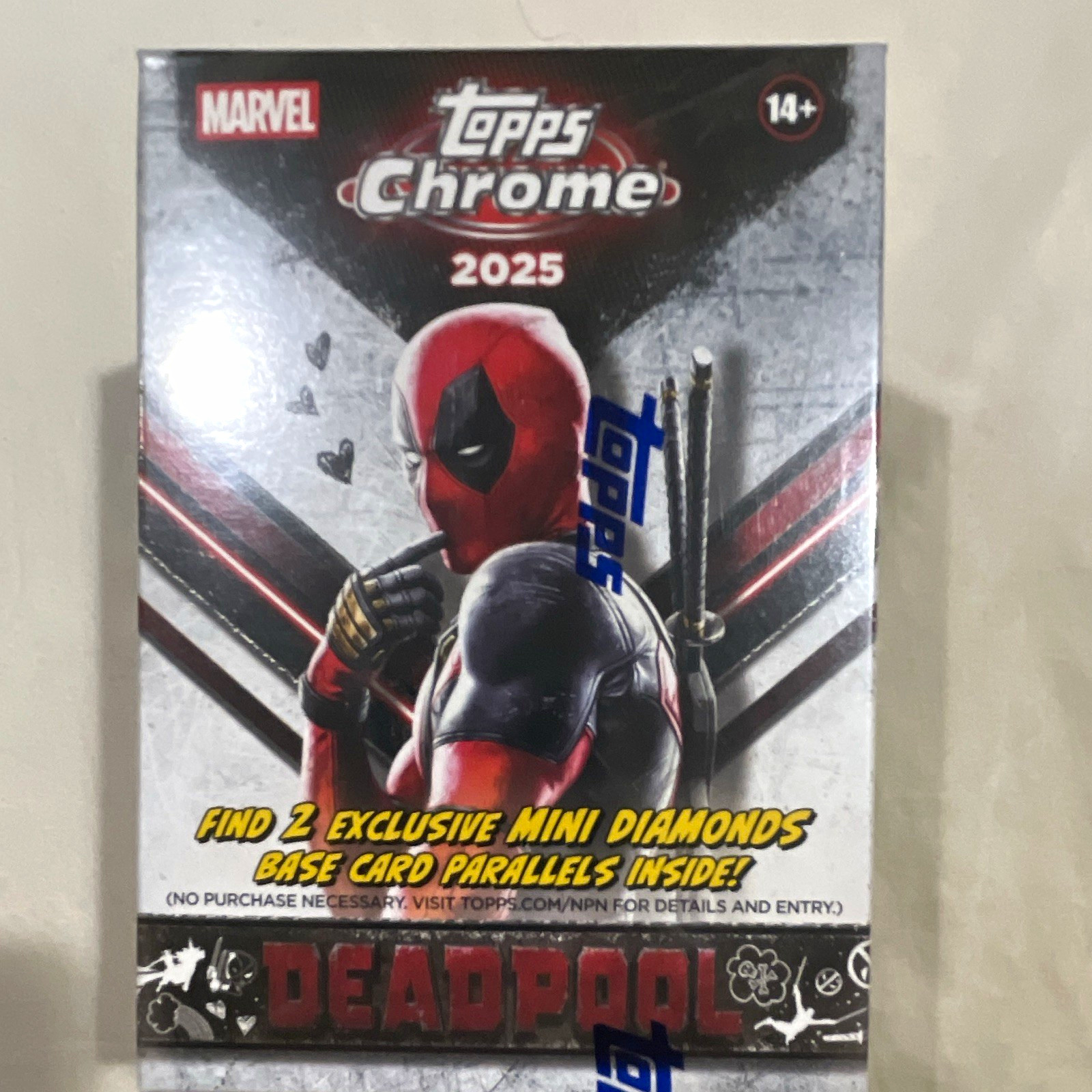 Topps 2025 Marvel Deadpool Chrome Sealed Trading Card Box 28 Cards