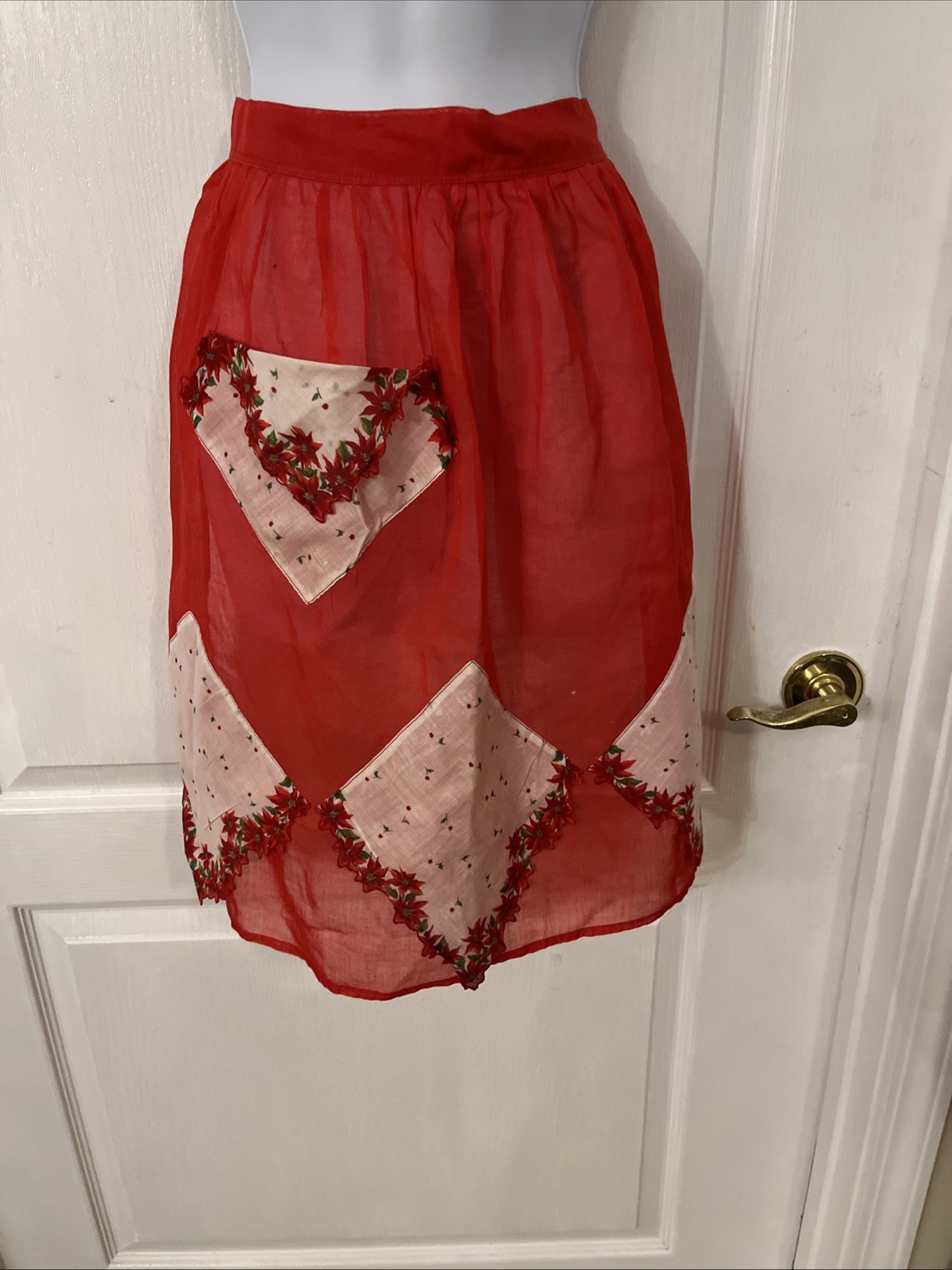 VINTAGE 1940-50’s Red Organdy W/ Floral Handkerchiefs Half Apron (392)