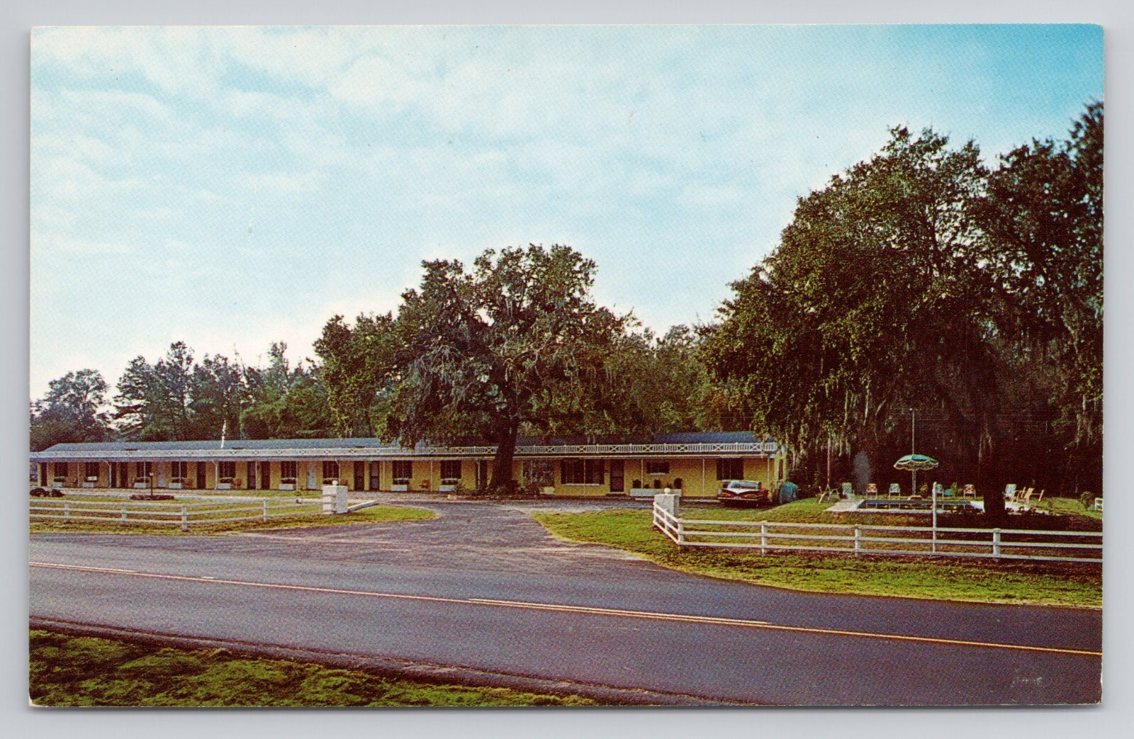 Mixon\'s Motel Pocotaligo South Carolina Postcard