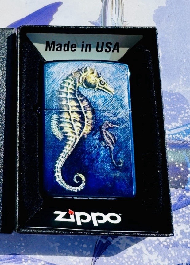 ZIPPO 21075 SEAHORSE SAPPHIRE LIGHTER 2005 L 05 1ST RUN CONTEST WINNER NEW NOS