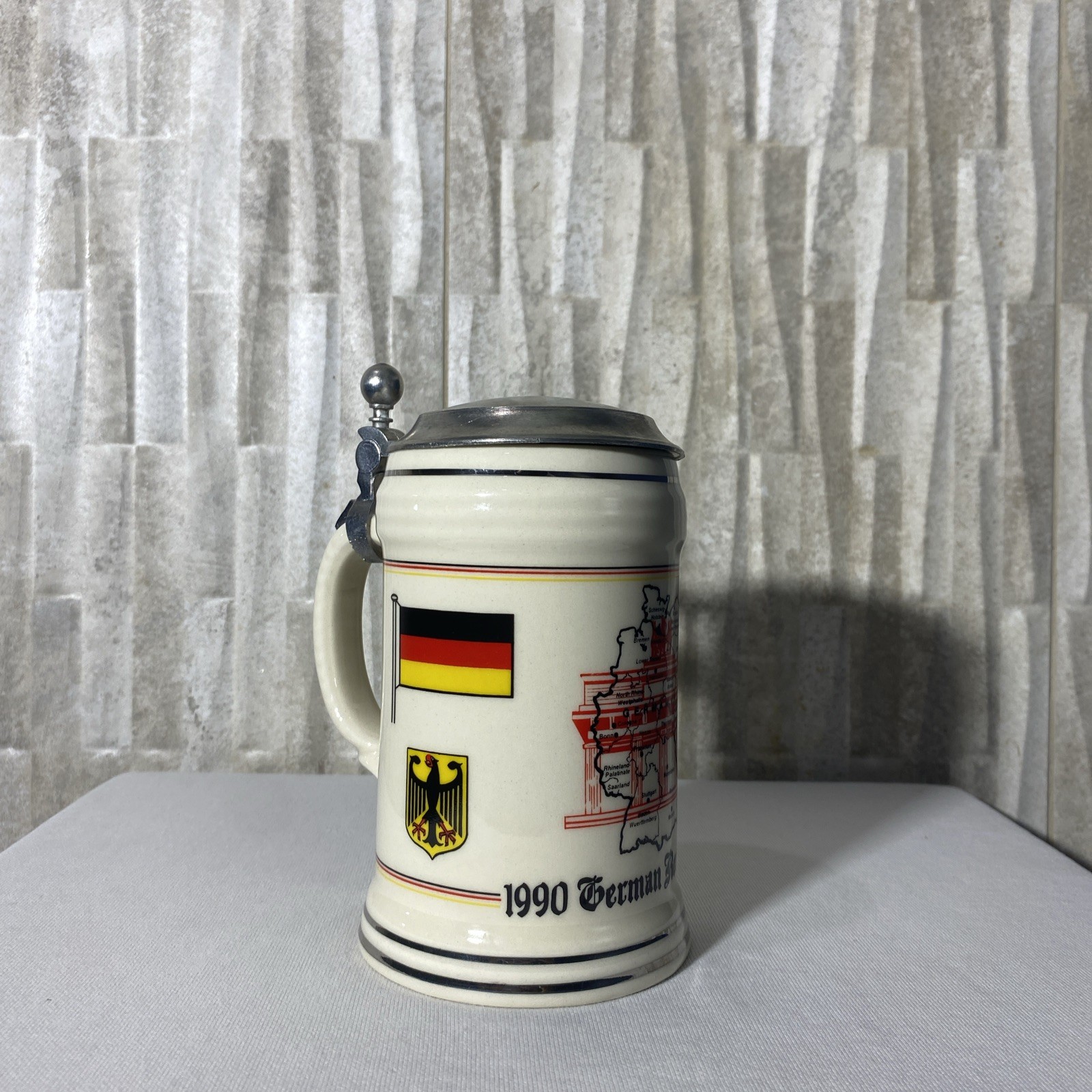 *GREAT CONDITION* Gerz, Limited Edition, 1990, German Reunification Stein #1051