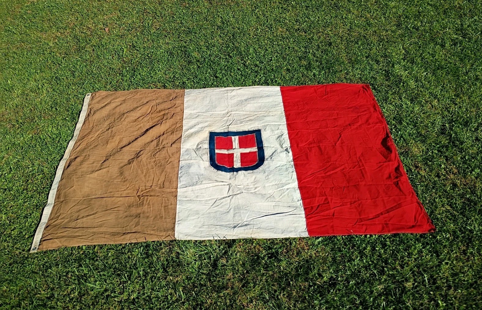 Antique WW1 / WW2 Kingdom Of Italy Flag 5x8'
