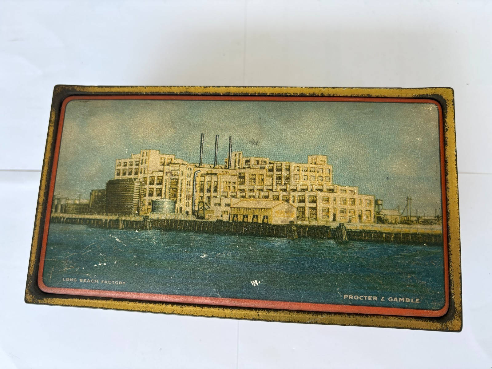Vintage/Antique Candy Tin -- Proctor&Gamble Long Beach Plant