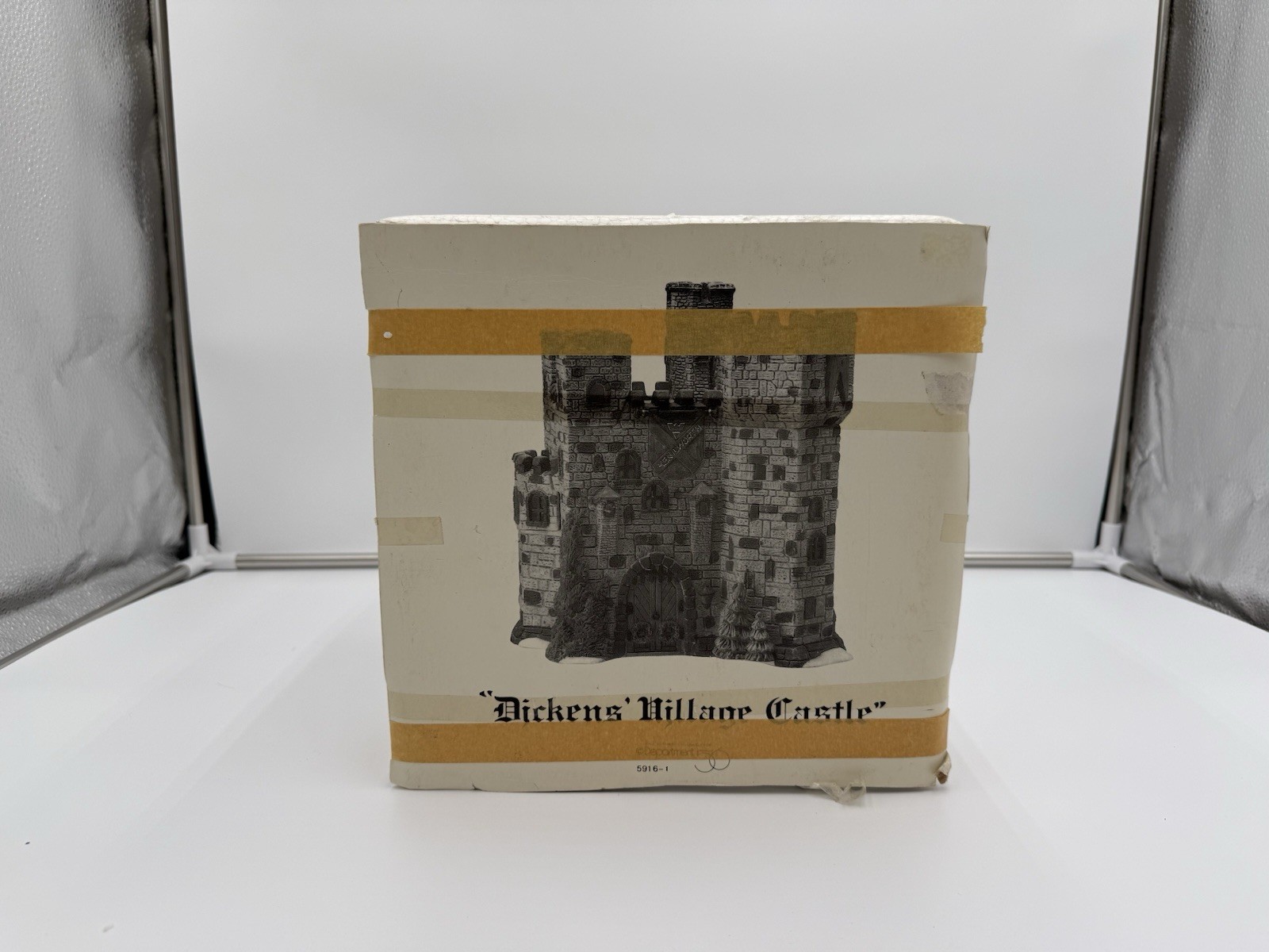 Dept 56 Dickens' Village Kenilworth Castle 5916-1 Christmas 1987 Retired w/bulb&