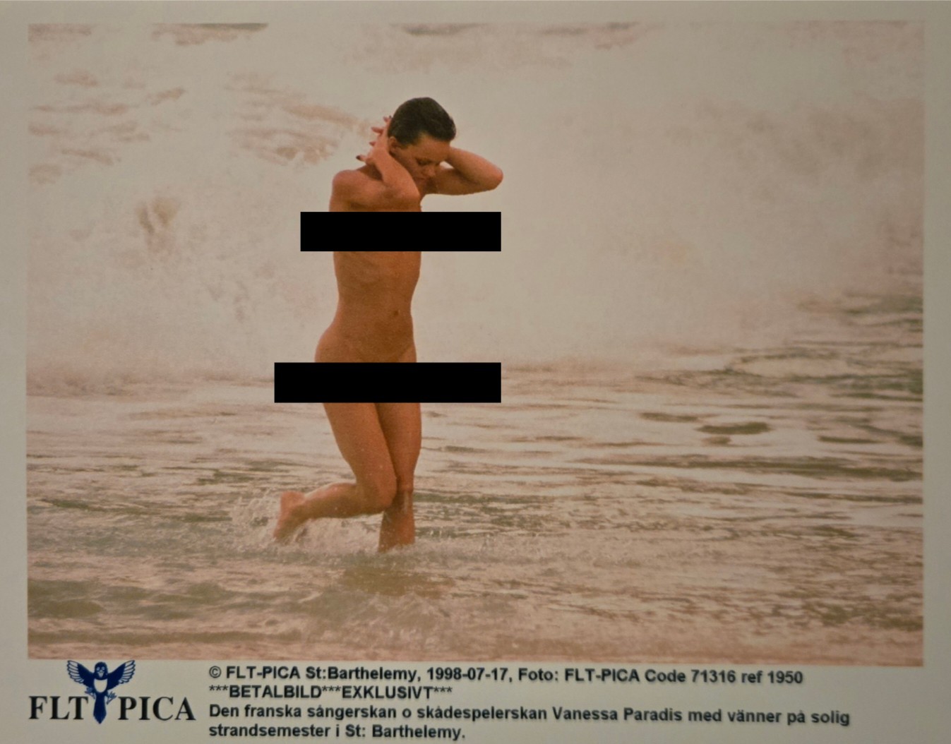 Vanessa Paradis French Singer/Actor Nude At Beach 1998 Orignal Press Photo 8x12