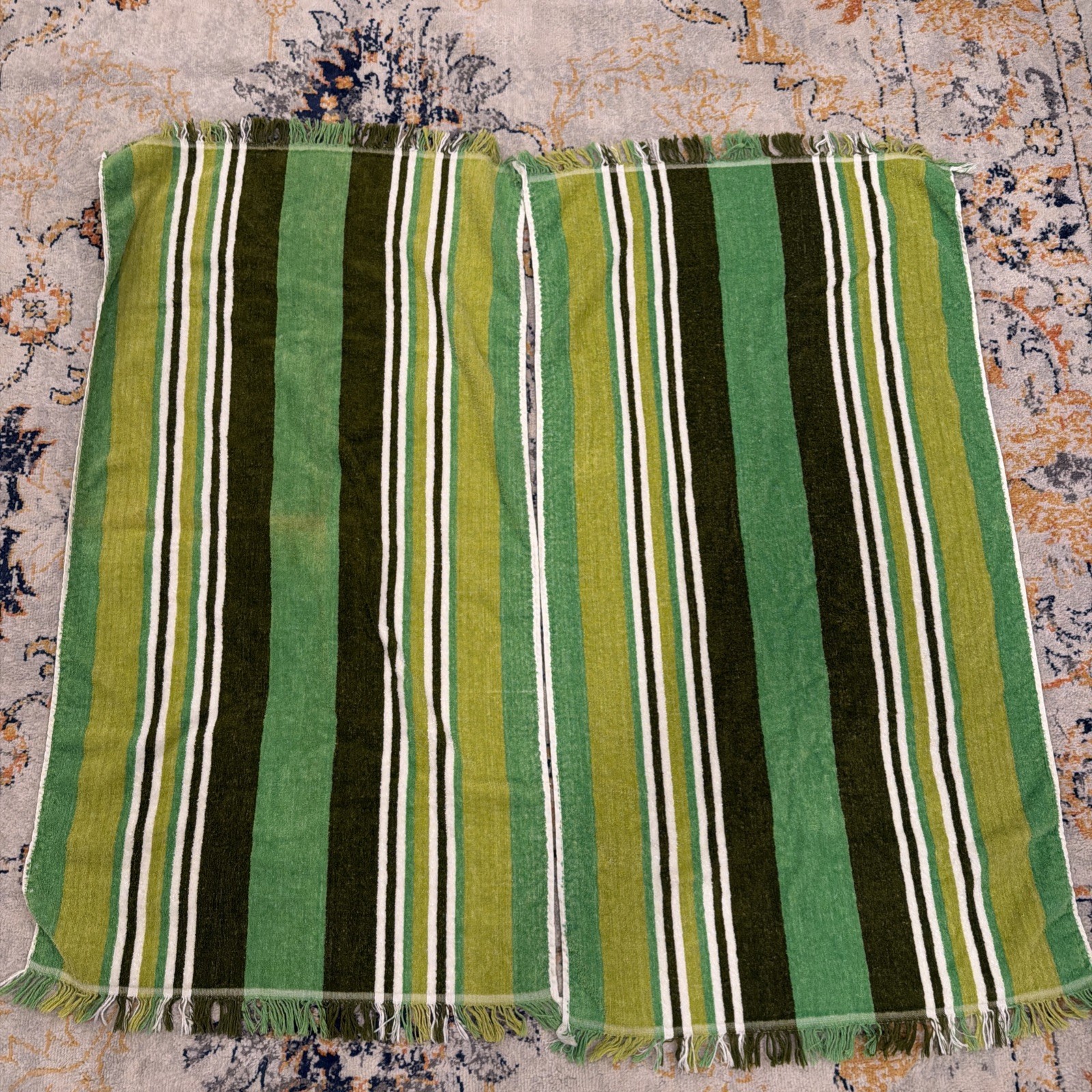 Vtg 70s Green Striped bath Towel Set Fringed Cotton Terry Retro 2pc 22x42