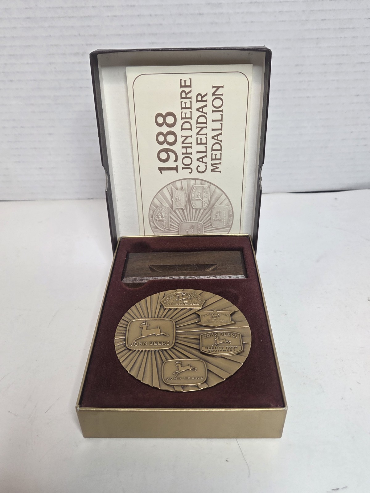 Vintage 1988 John Deere Calendar Medallion With Display Wood And Box
