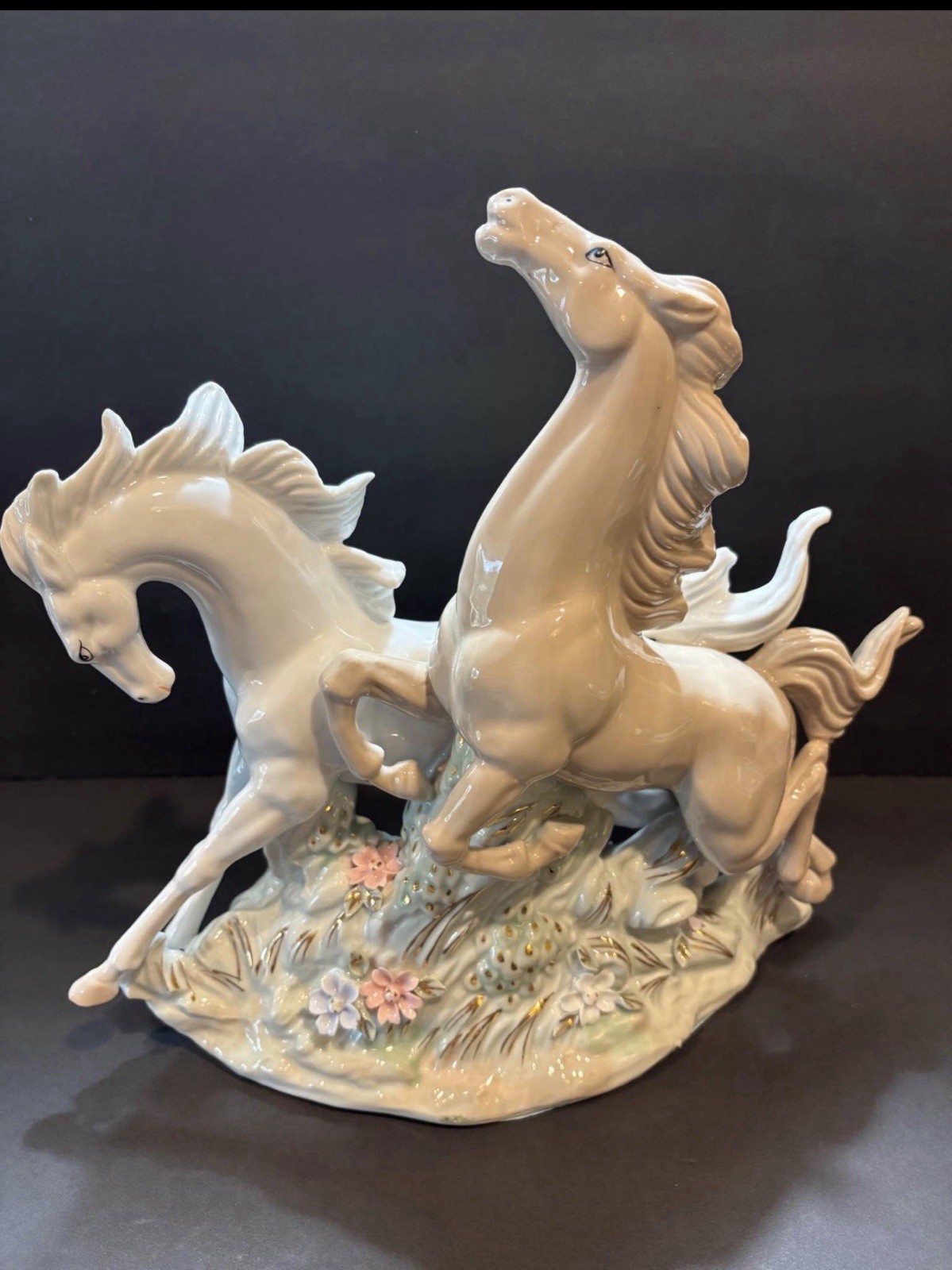 Ceramic Stallion Horse Statue, Figurine, Sculpture 14”x14” Beautiful, Quality