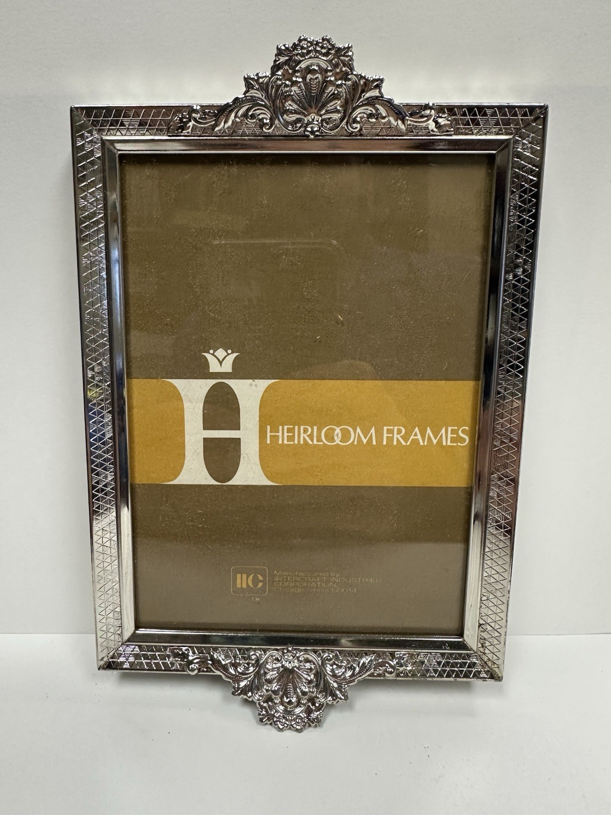 Heirloom Frames Hollywood Regency Metal Gold Tone Picture Frame 4.5x 6 Ornate