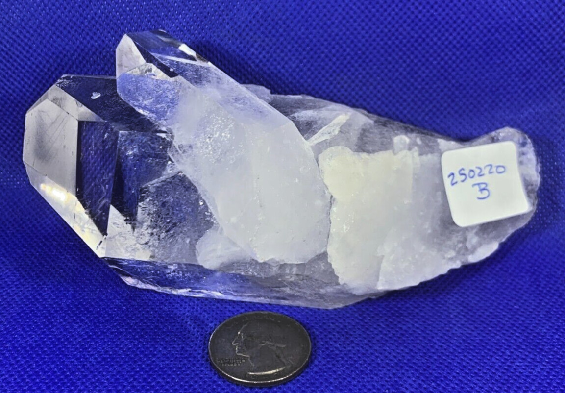 COLUMBIAN QUARTZ CRYSTAL W. PENETRATOR -  CLARITY OF TIP AND TOP PORTION CRYSTAL