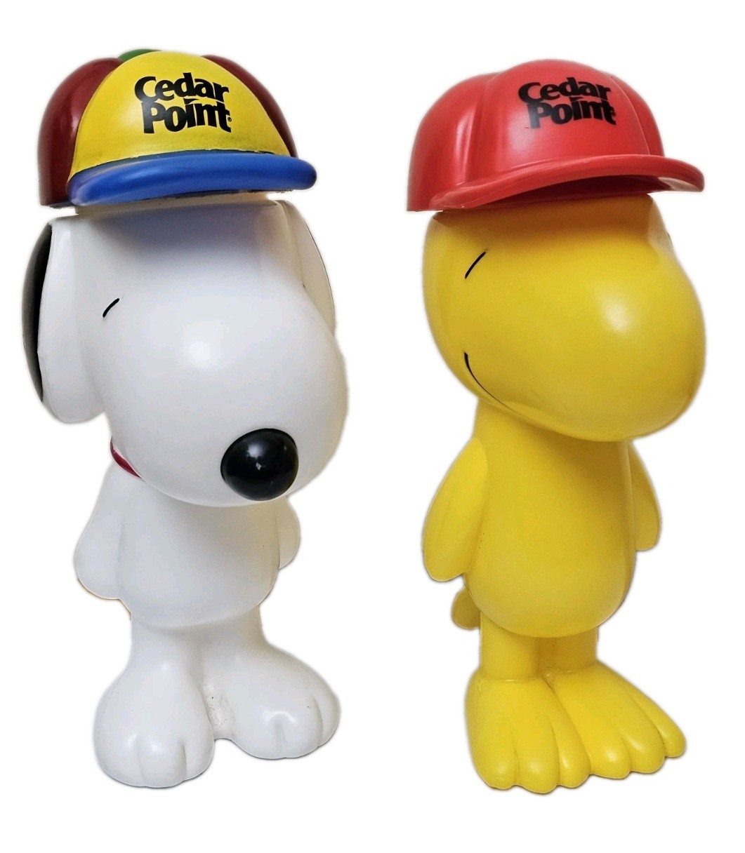 Cedar Point Amusement Park Peanuts 2010 Snoopy & 2011 Woodstock Souvenir Bottles