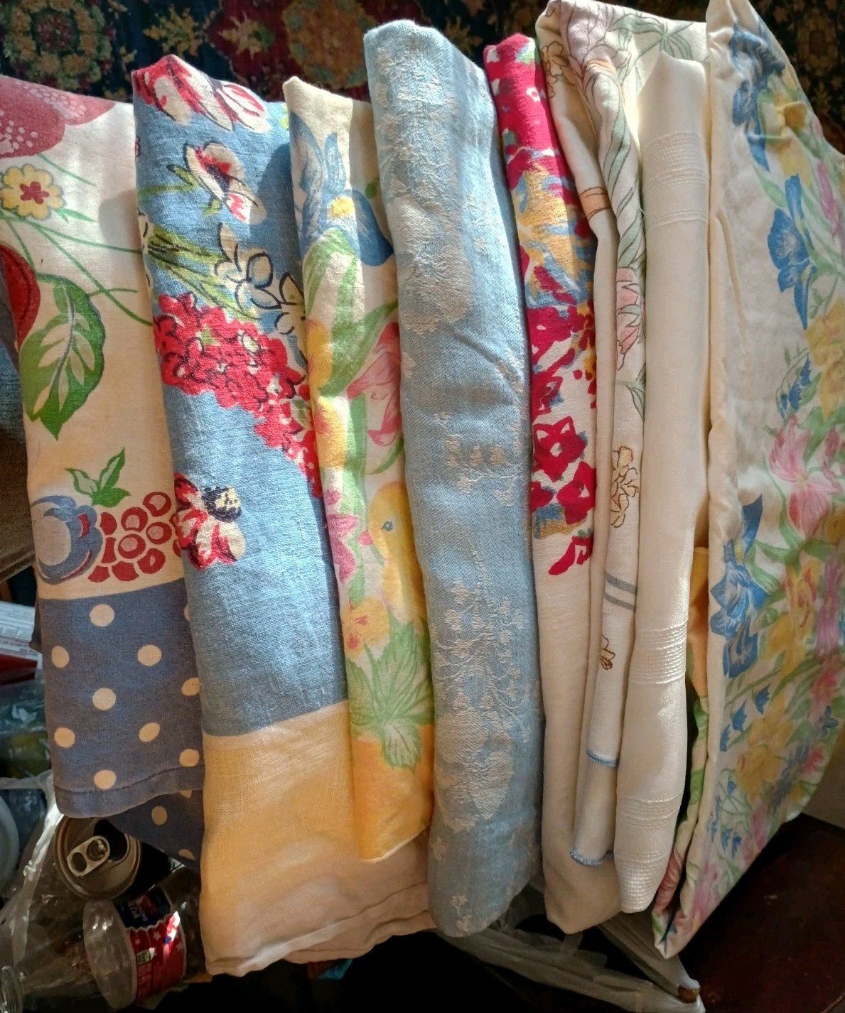 Mix Lot 9 Cotton Fabric Multi Flower Pattern  Vtg Colorful Table Cloths