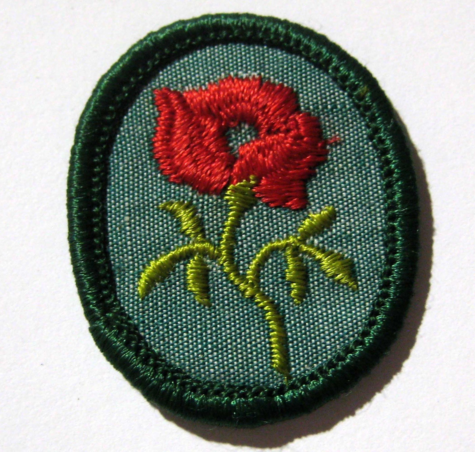 Vintage Oval 1960-1974 Girl Scout RED ROSE TROOP CREST Flower Badge ID Patch