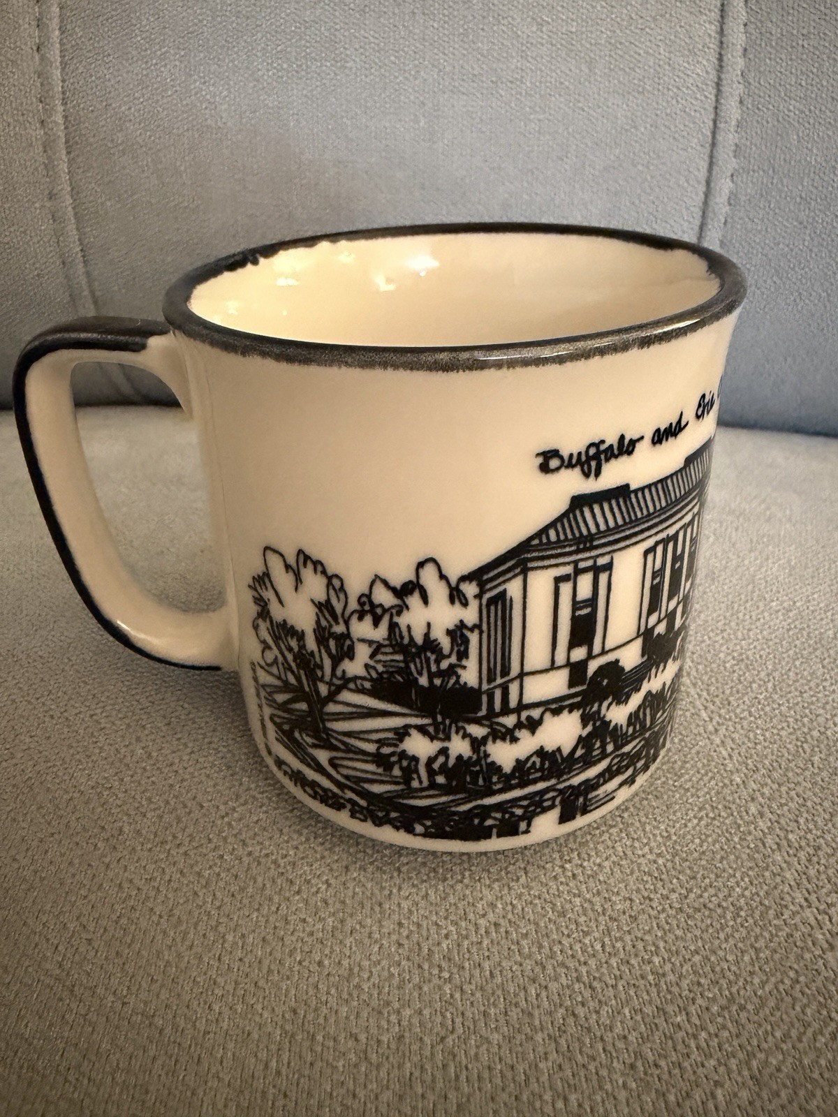 VINTAGE 1984 AM&A\'s BUFFALO NY SKETCH ERIE COUNTY HISTORICAL SOCIETY MUG