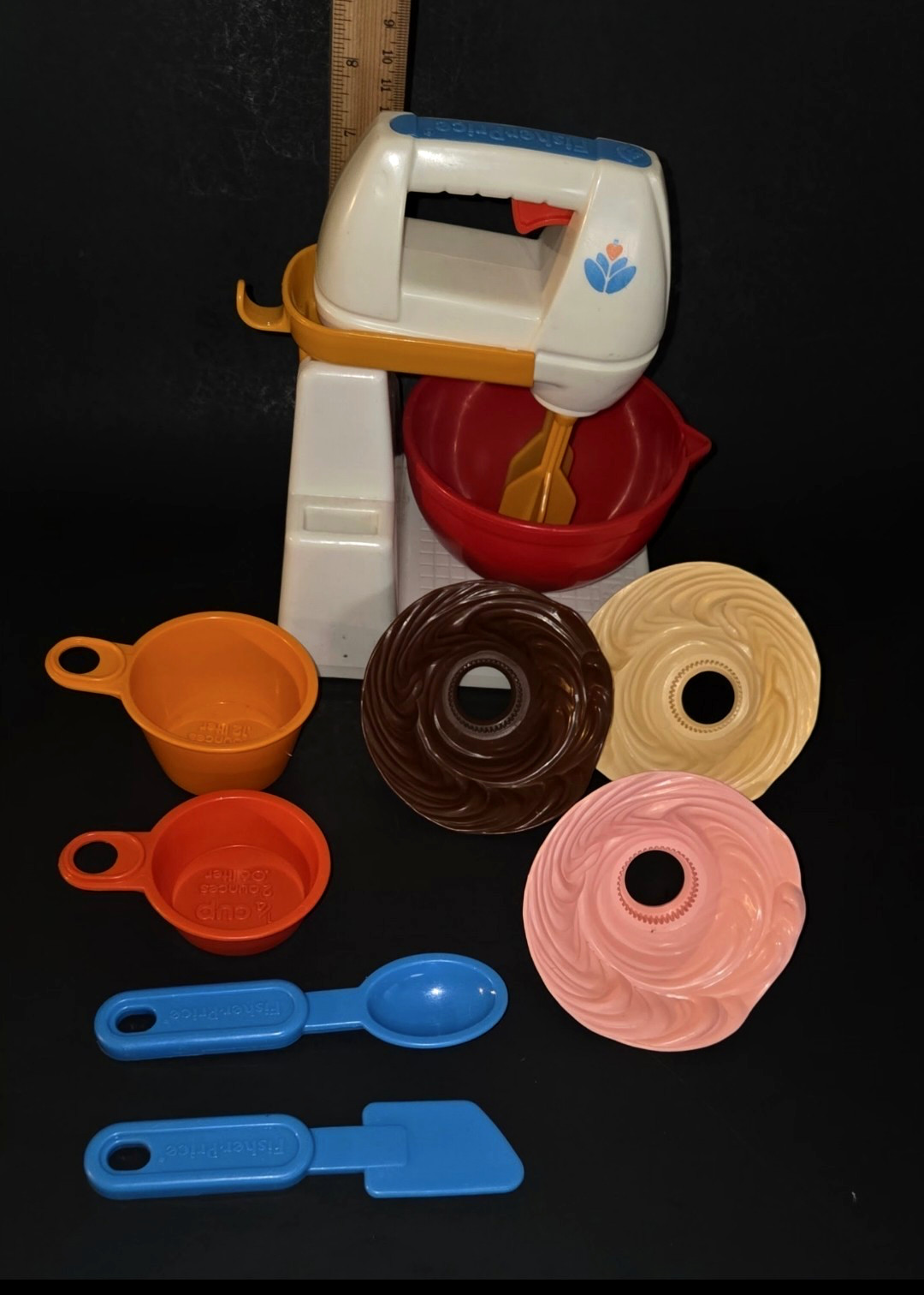 100% Complete Vintage Fisher Price Fun With Food Mixing Center