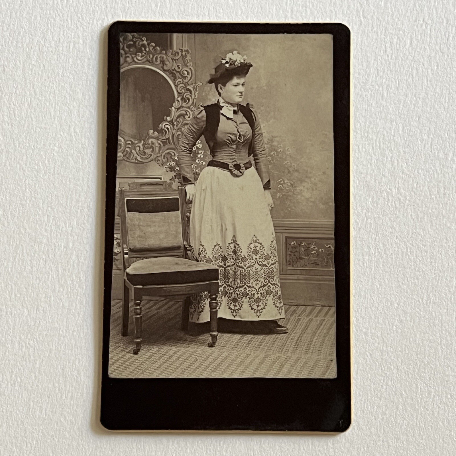 Antique CDV Photograph Beautiful Fashionable Young Woman Amazing Hat & Dress