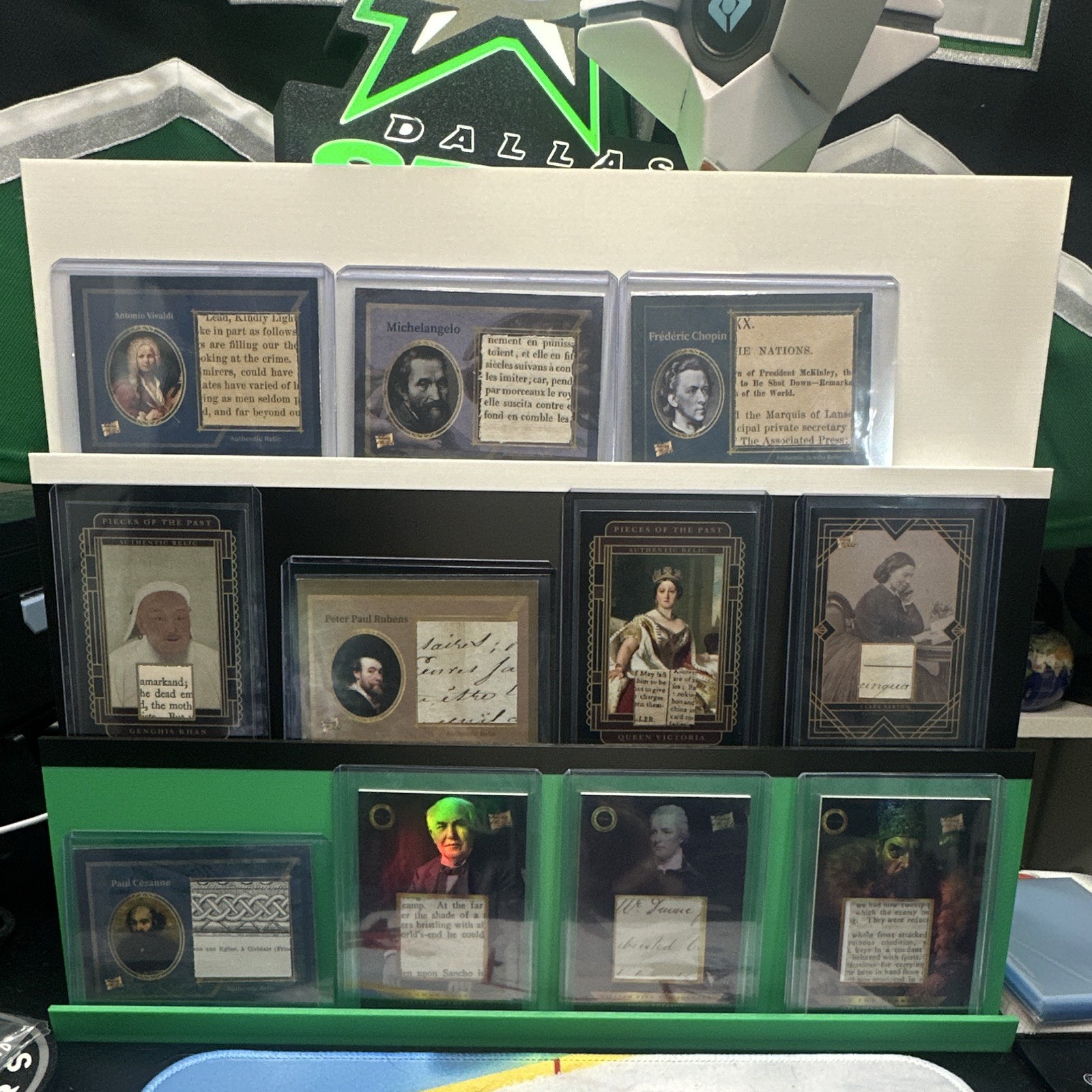 Assorted Years Pieces Of The Past Relics (11 Relics)