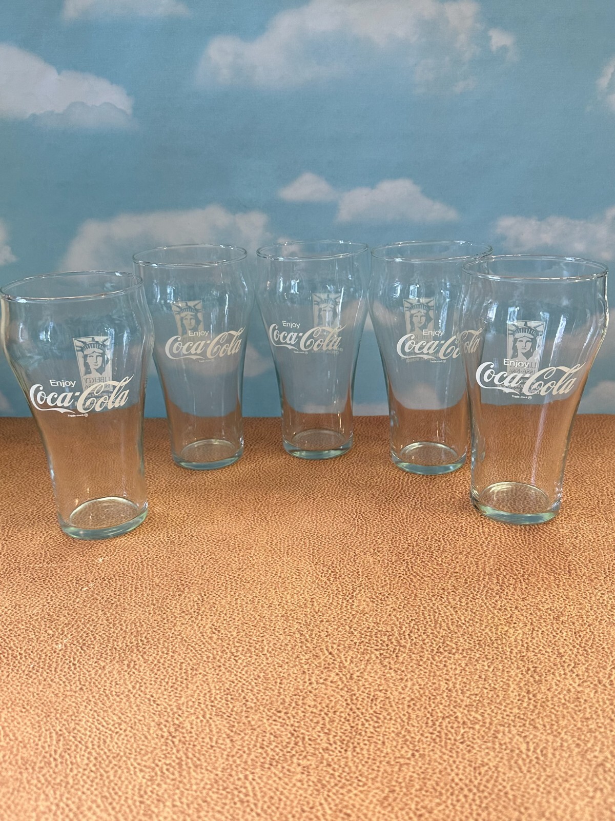 Set FIVE  COLLECTIBLE VINTAGE  1980s COCA - COLA  GLASS CUPS  6\