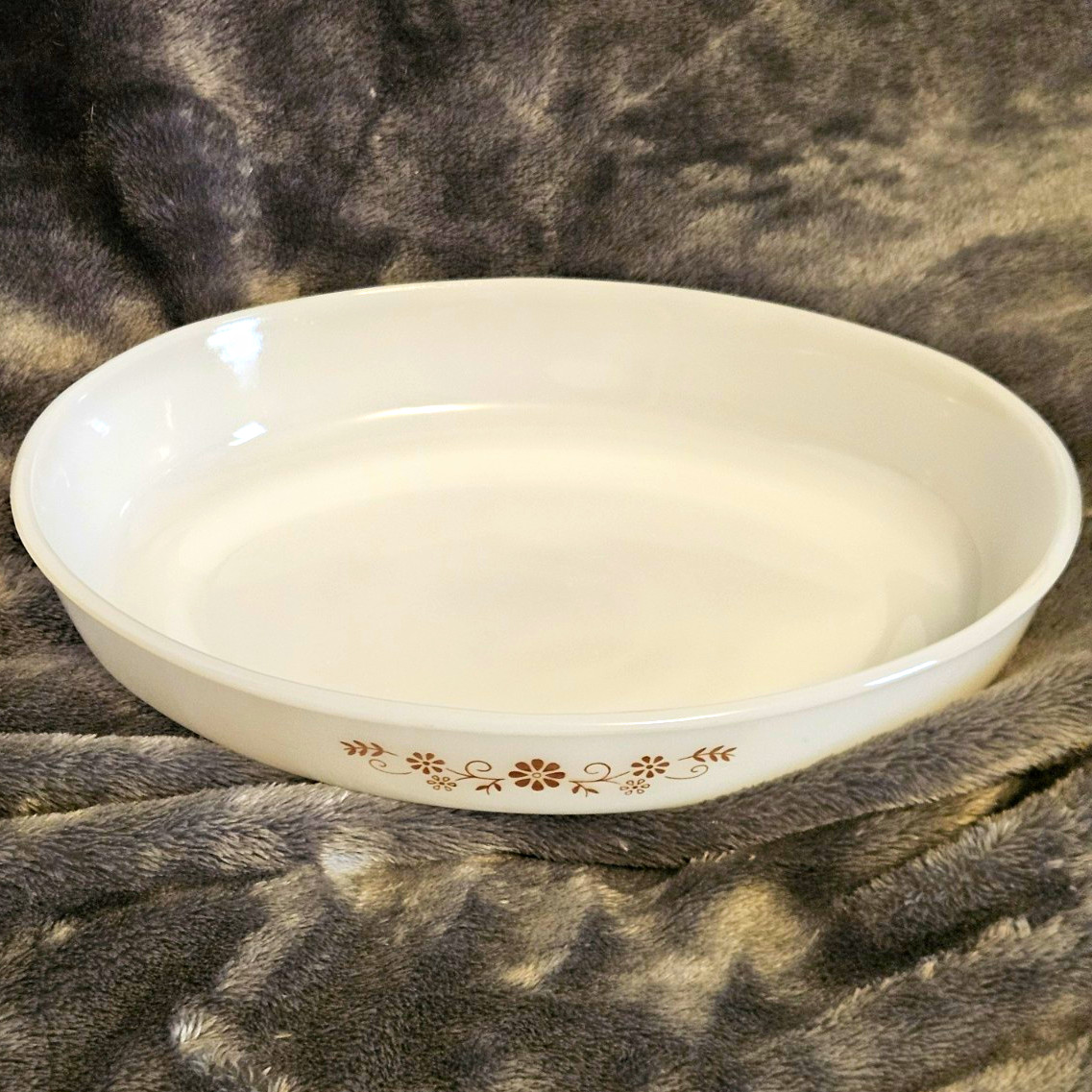 Vintage Dynaware Oval Casserole Dish Pyr-O-Rey Brown Daisy Design #21