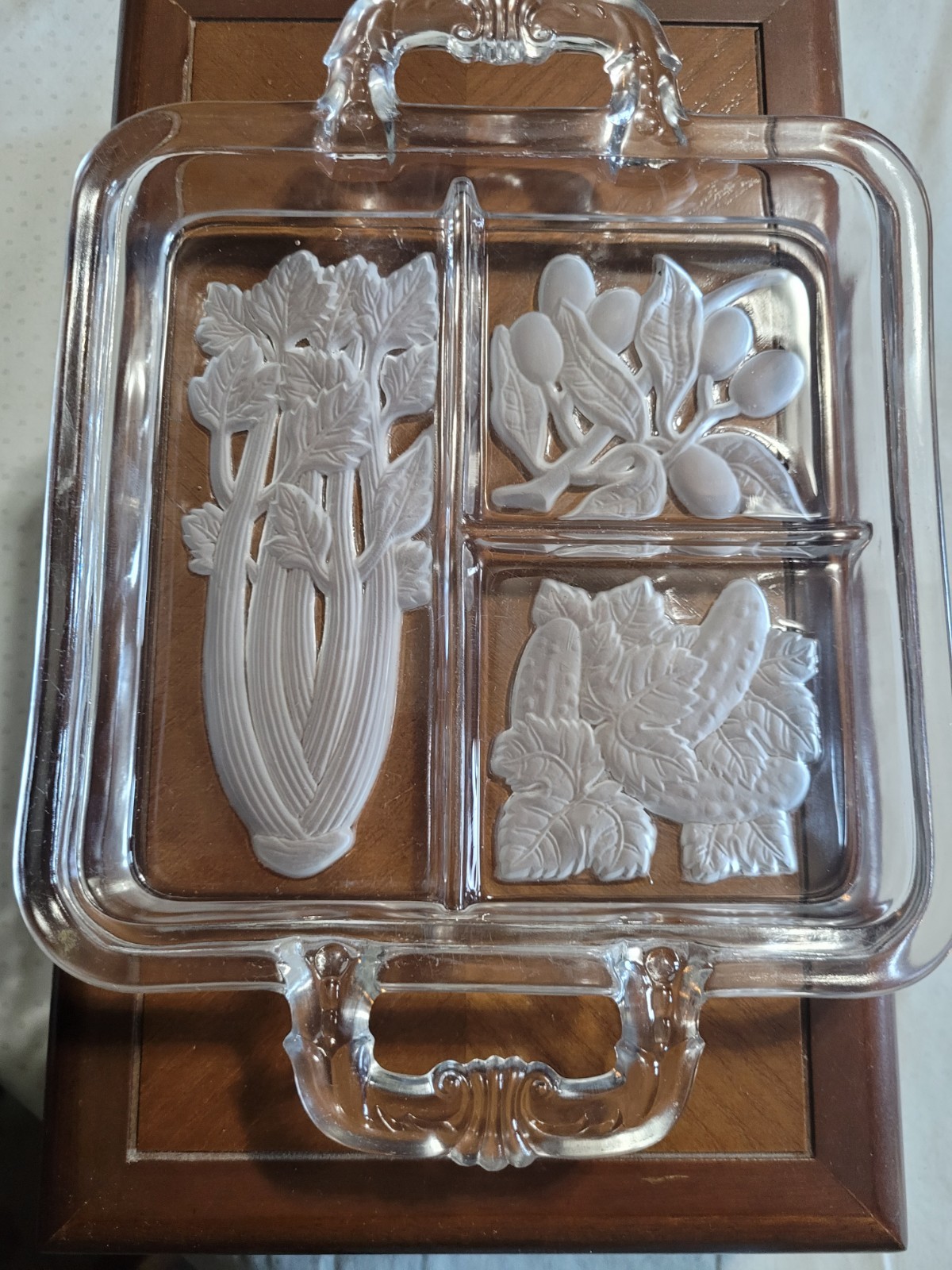 VTG. 1940s Art Deco Serving tray Frosted with a Satin Finish Raised carved glass