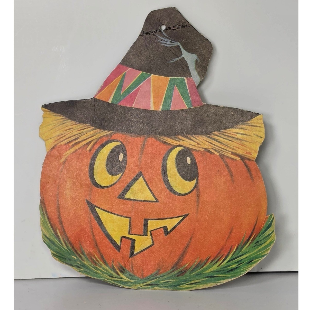 Vintage Halloween Pumpkin Die Cut Jack-O-Lantern Witch Hat Cardboard Decor 6.5\