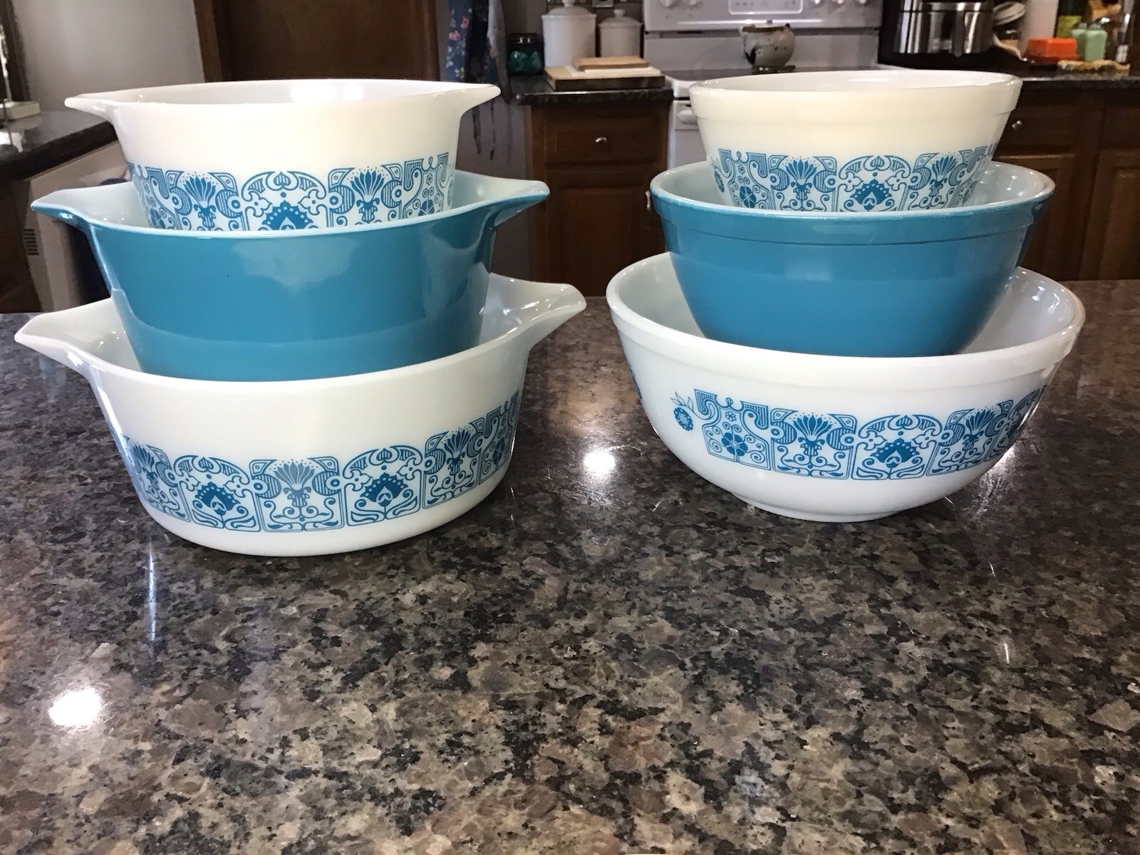 VINTAGE 6 Pc Pyrex Horizon Blue Mixing Bowls & Casserole Dish Sets w/STANDS MINT