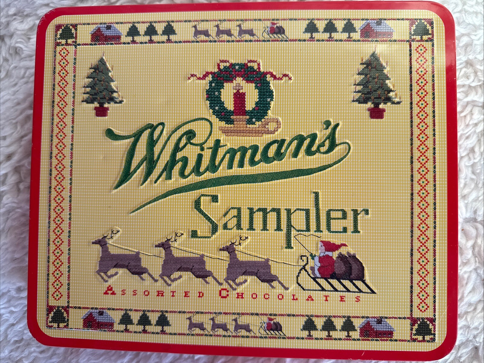 Vintage Christmas Whitmans Chocolate Hinged Tin 1998 Keepsake Storage Holiday