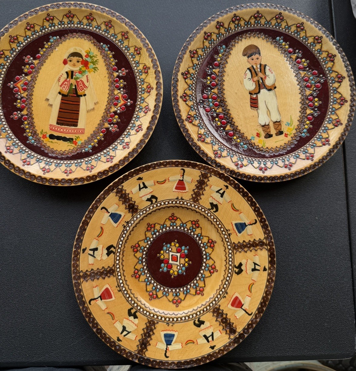 Vintage Romanian Folk Art Wooden Plates Lot 3 Hand Painted Painted Wall Decor 