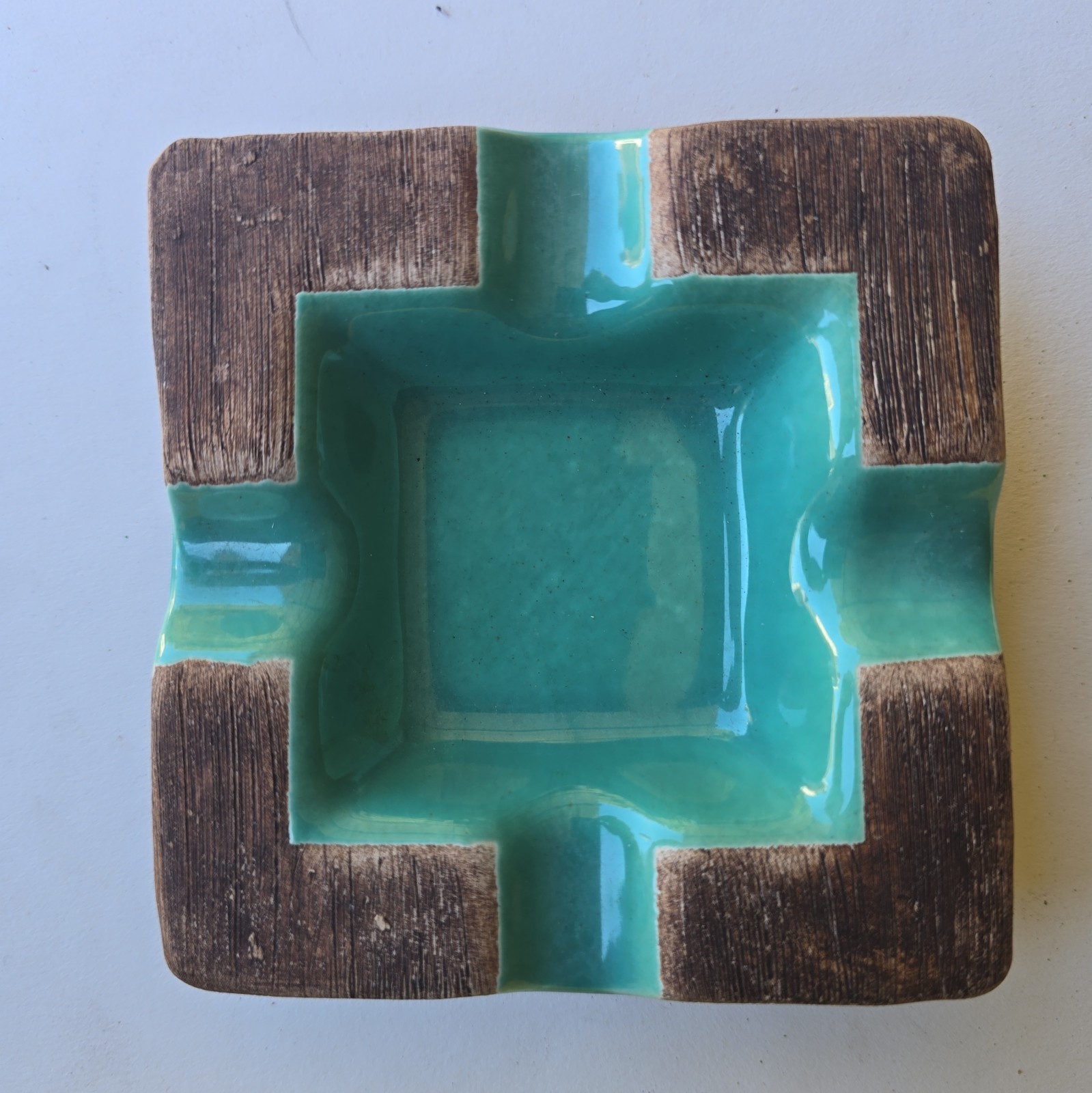 VINTAGE  RETRO MID CENTURY TURQUOISE & BROWN CERAMIC ASHTRAY HAL BURRESS