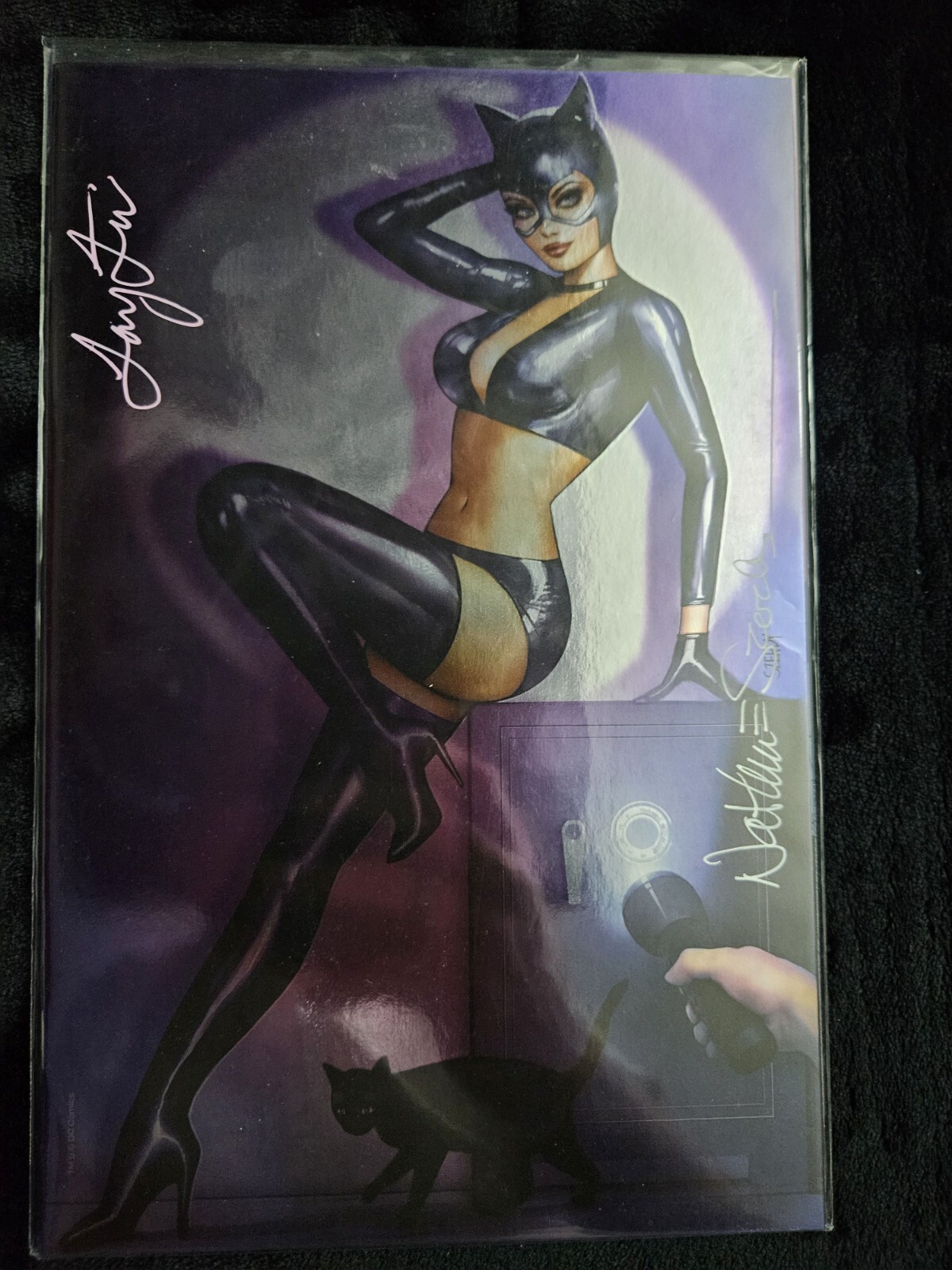 CATWOMAN #47 - NATHAN SZERDY - FOIL Virgin - Safe Cracker - Dual Signed