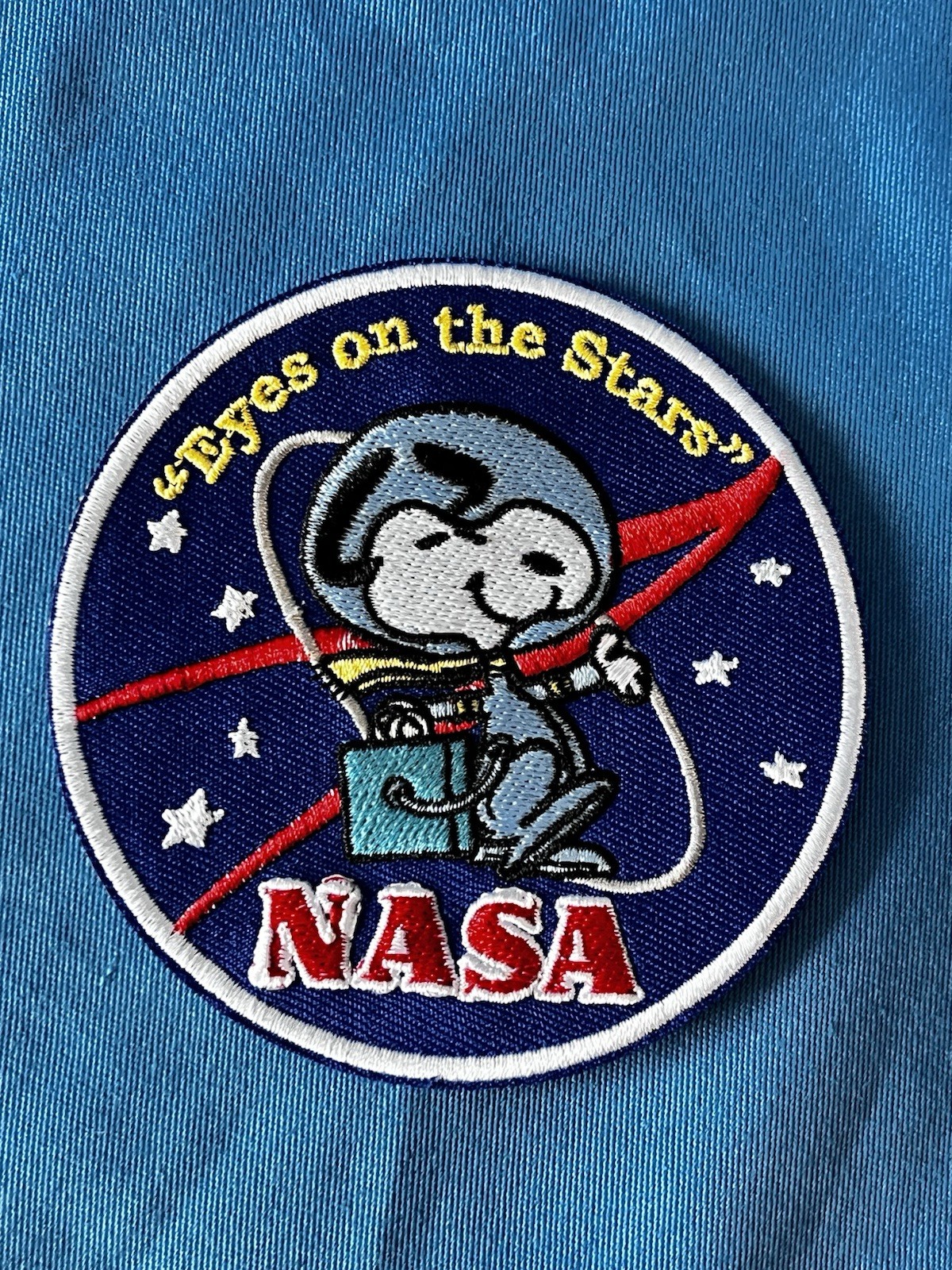 NASA Space Flight Awareness Snoopy Apollo Mascot Patch Eyes On The Stars 