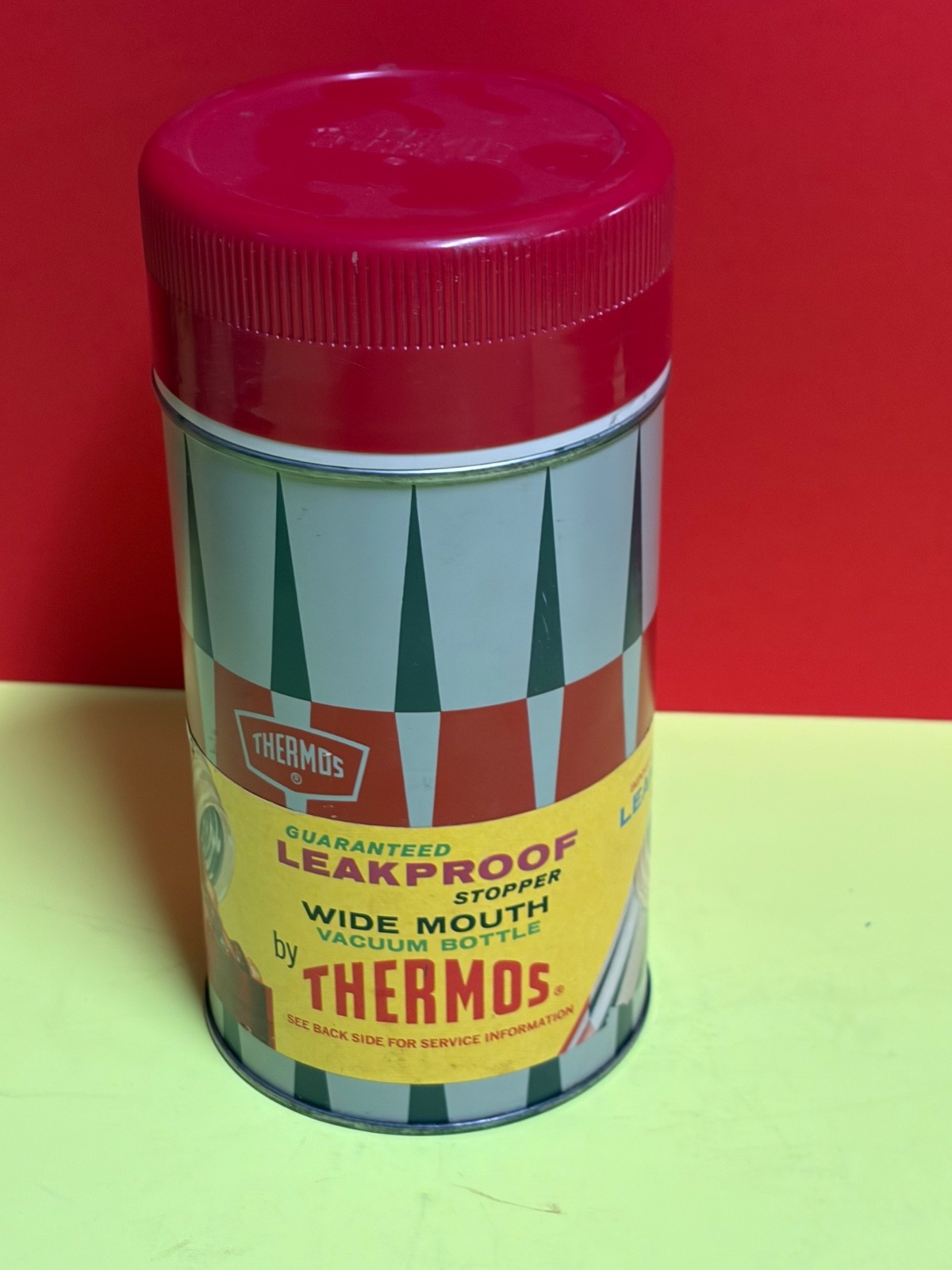 1963  VINTAGE THERMOS WIDE MOUTH VACUUM BOTTLE- HOT or COLD Food New Old Stock