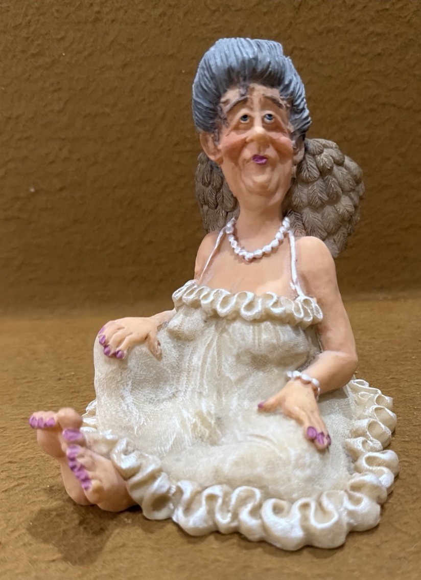 VTG Guardian Grannies & Friends Alberta Jo Teacher Angel Figure