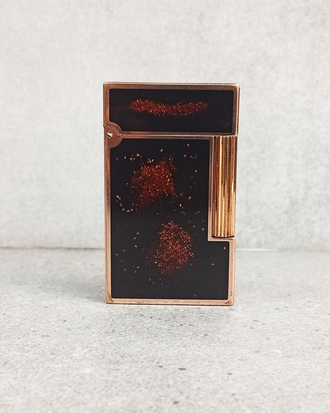 Vintage S.T. Dupont Ligne 2 – Gold Dust Laque de Chine with Gold Plated Trim