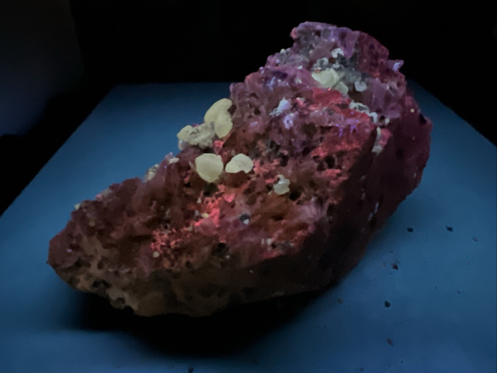 Fluorescent Cerussite Crystals with Barite and Galena from Morocco  246 g.