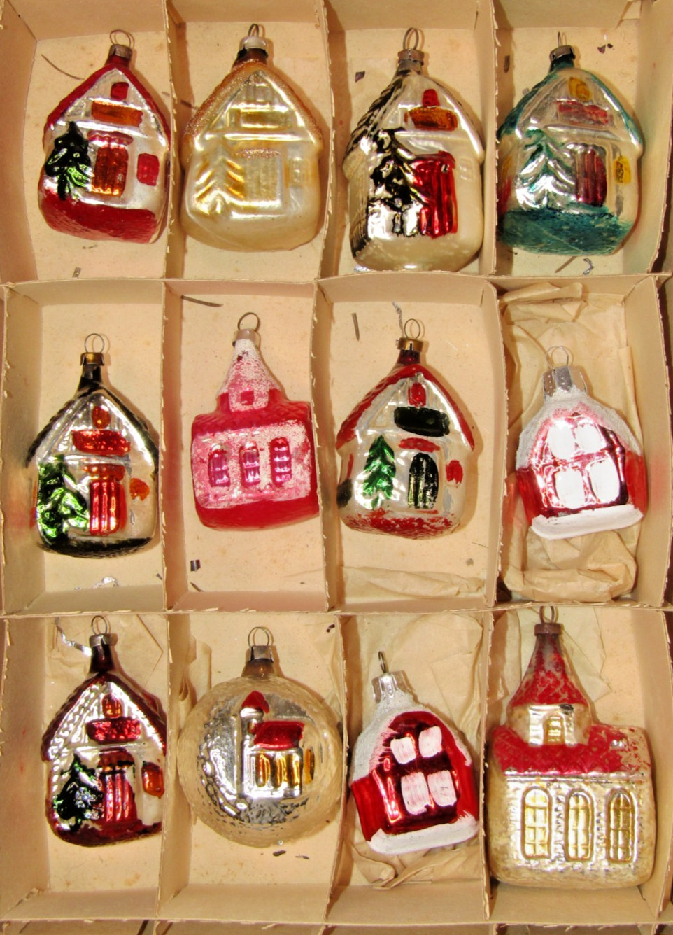 Lot VTG Glass WINTER LOG HOUSE CHURCH Mica Figurine Christmas Ornaments Germany