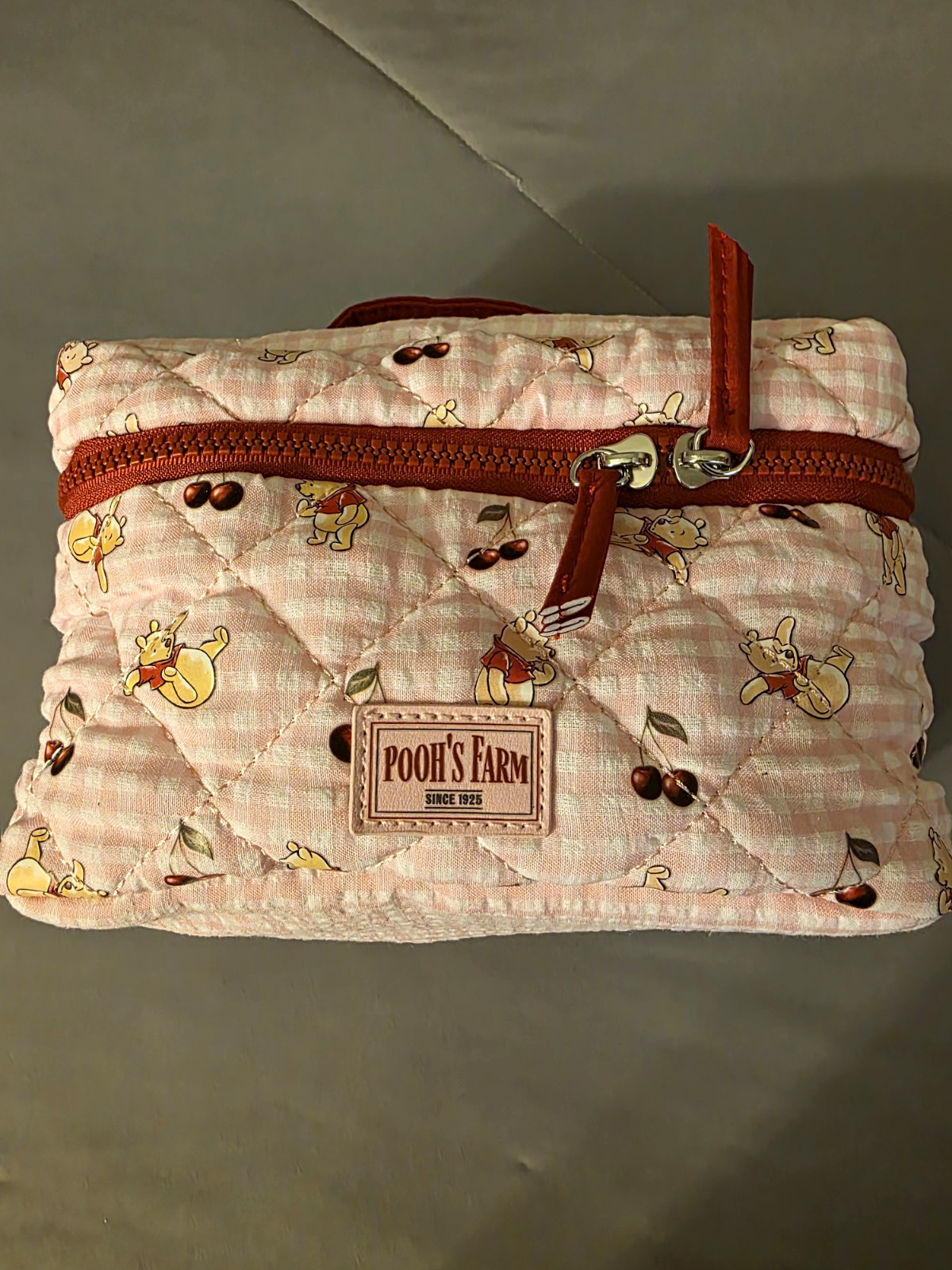 Primark Disney Winnie the Pooh Pooh\'s Farm Quilted Zipper Cosmetic Bag Pink