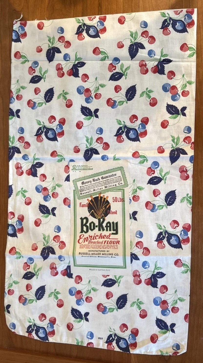 Vintage 1930s 40s Fruit Cotton Feedsack 50lb Full Unopened w/ LABEL Bo-Kay Flour