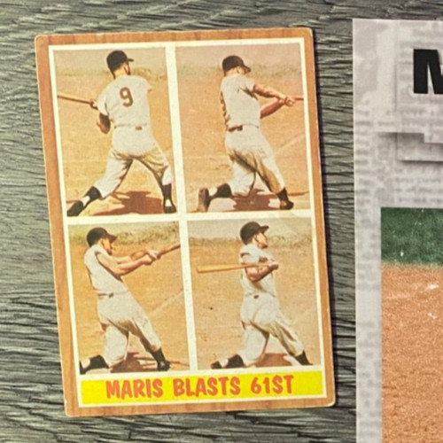 BASEBALL: ROGER MARIS, NEW YORK YANKEES=1962 TOPPS \