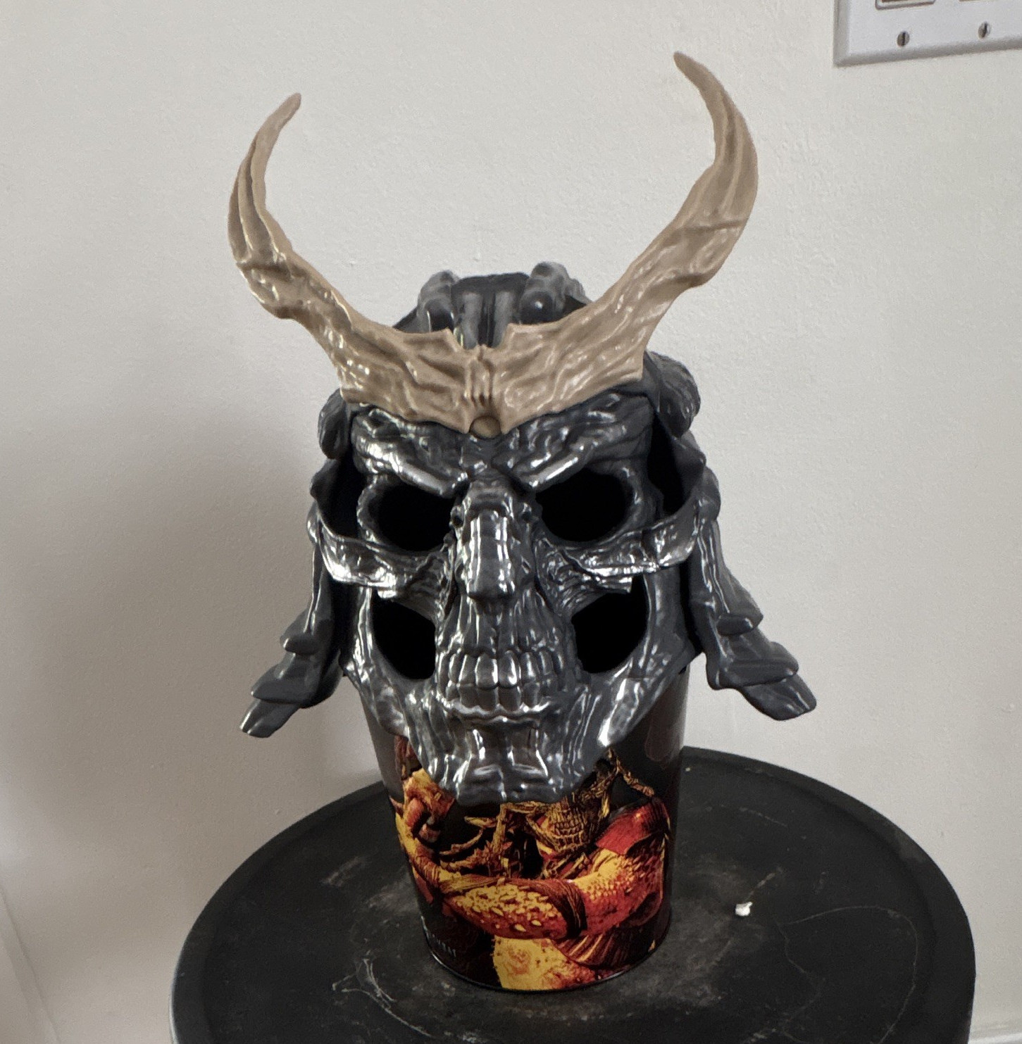 Shao Kahn Helmet Popcorn Bucket AMC- Mortal Kombat