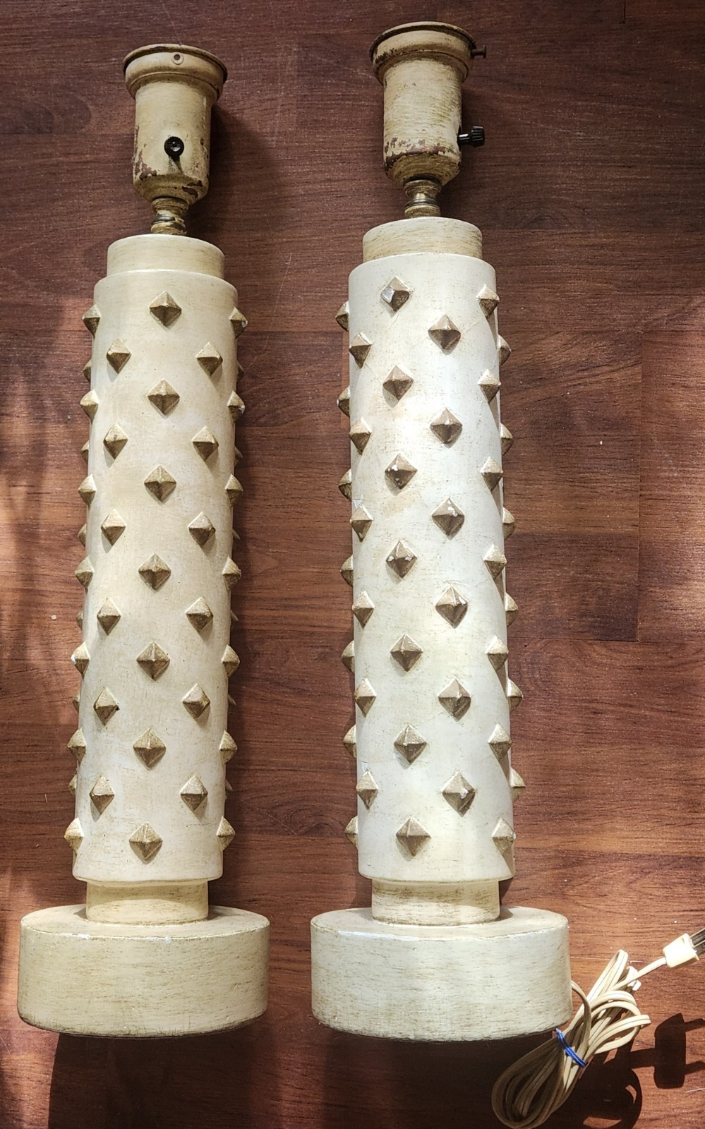 2 Vtg MCM Pillar Torch like Atomic Studded Pyramid Table Lamps 24