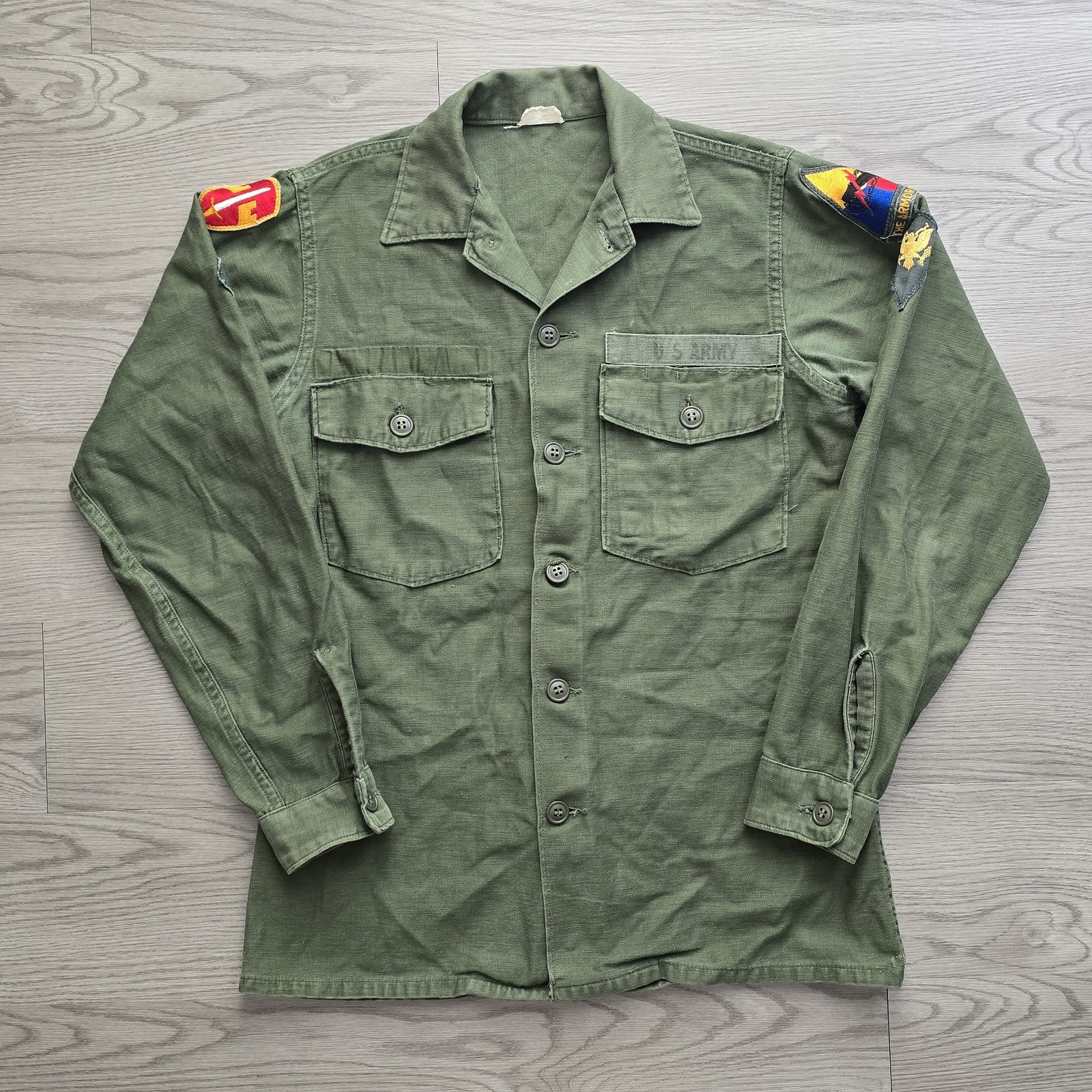 Vintage 60s 70s Vietnam War US Army Military Shirt Green OG 107 Sateen Patches